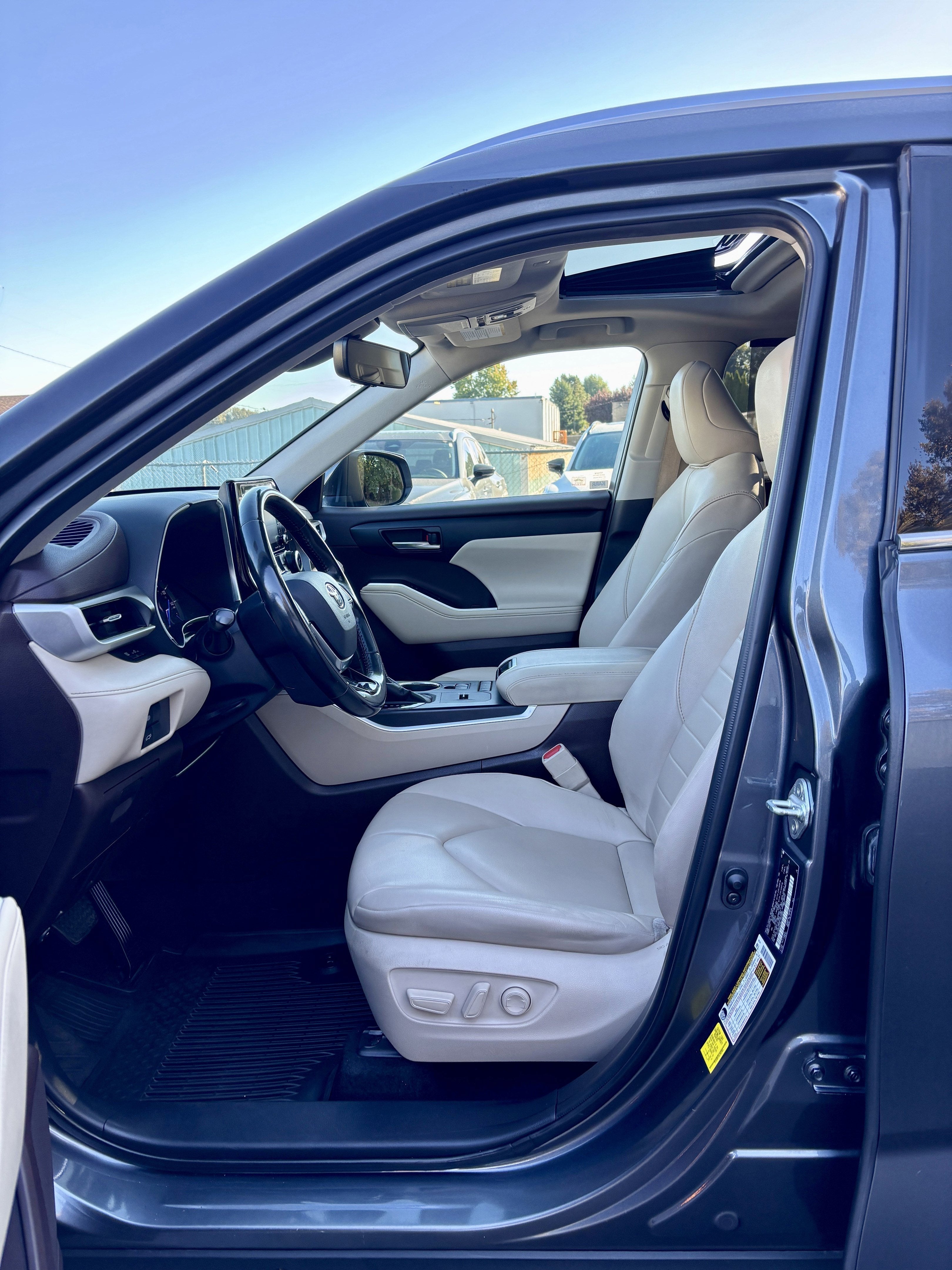 2020 Toyota Highlander Hybrid XLE AWD