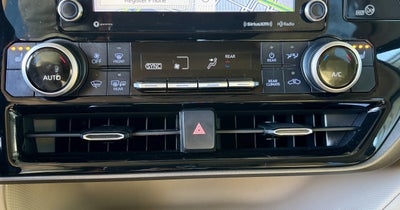 2020 Toyota Highlander Hybrid XLE AWD