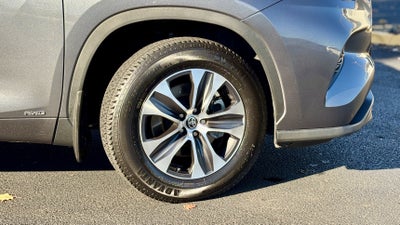 2020 Toyota Highlander Hybrid XLE AWD
