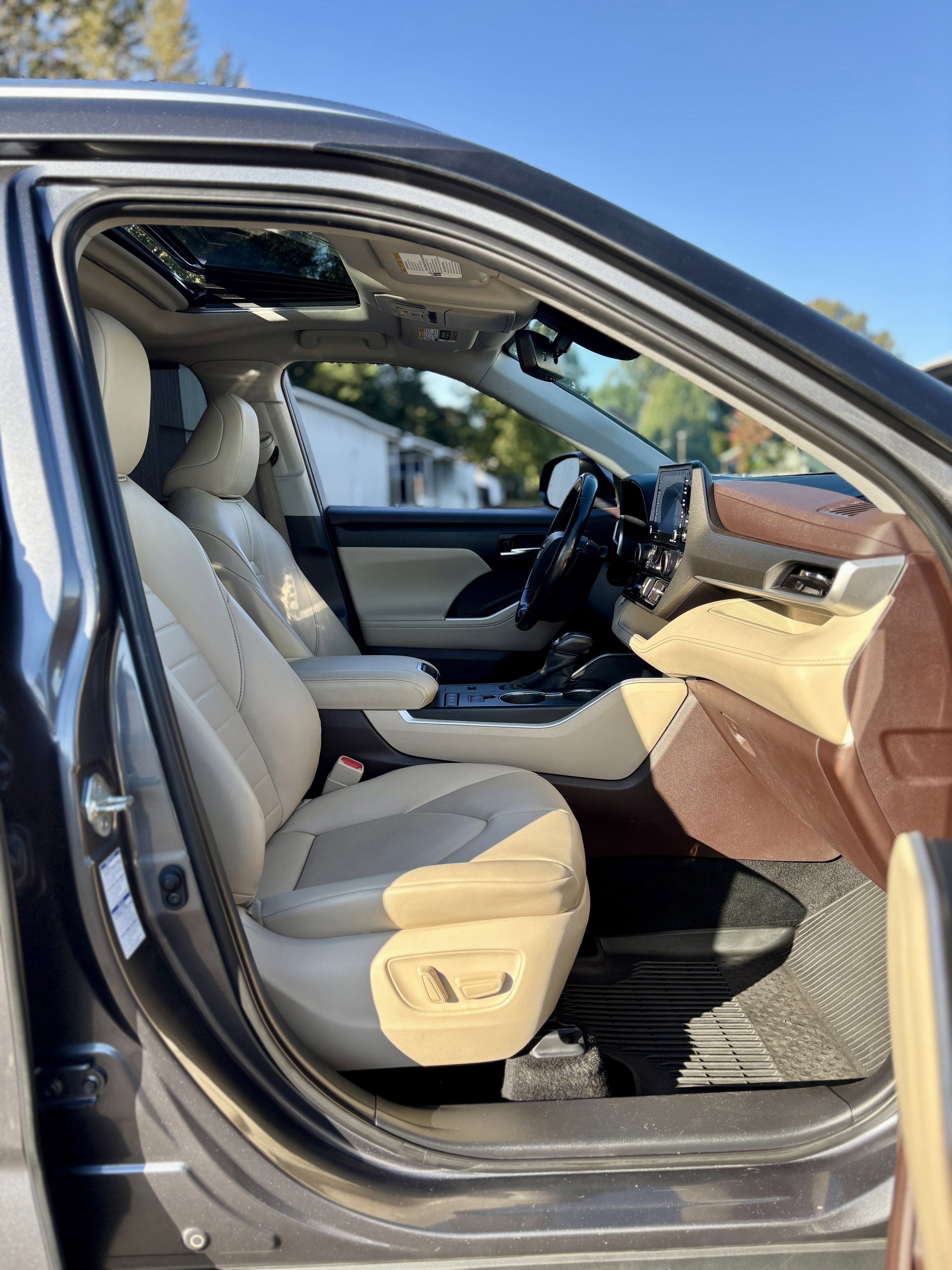 2020 Toyota Highlander Hybrid XLE AWD