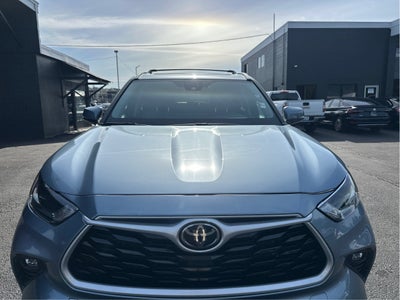 2022 Toyota Highlander XLE AWD