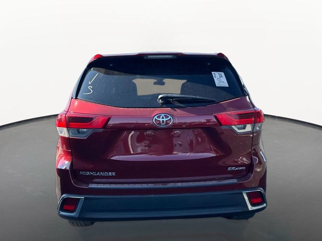 2017 Toyota Highlander Base