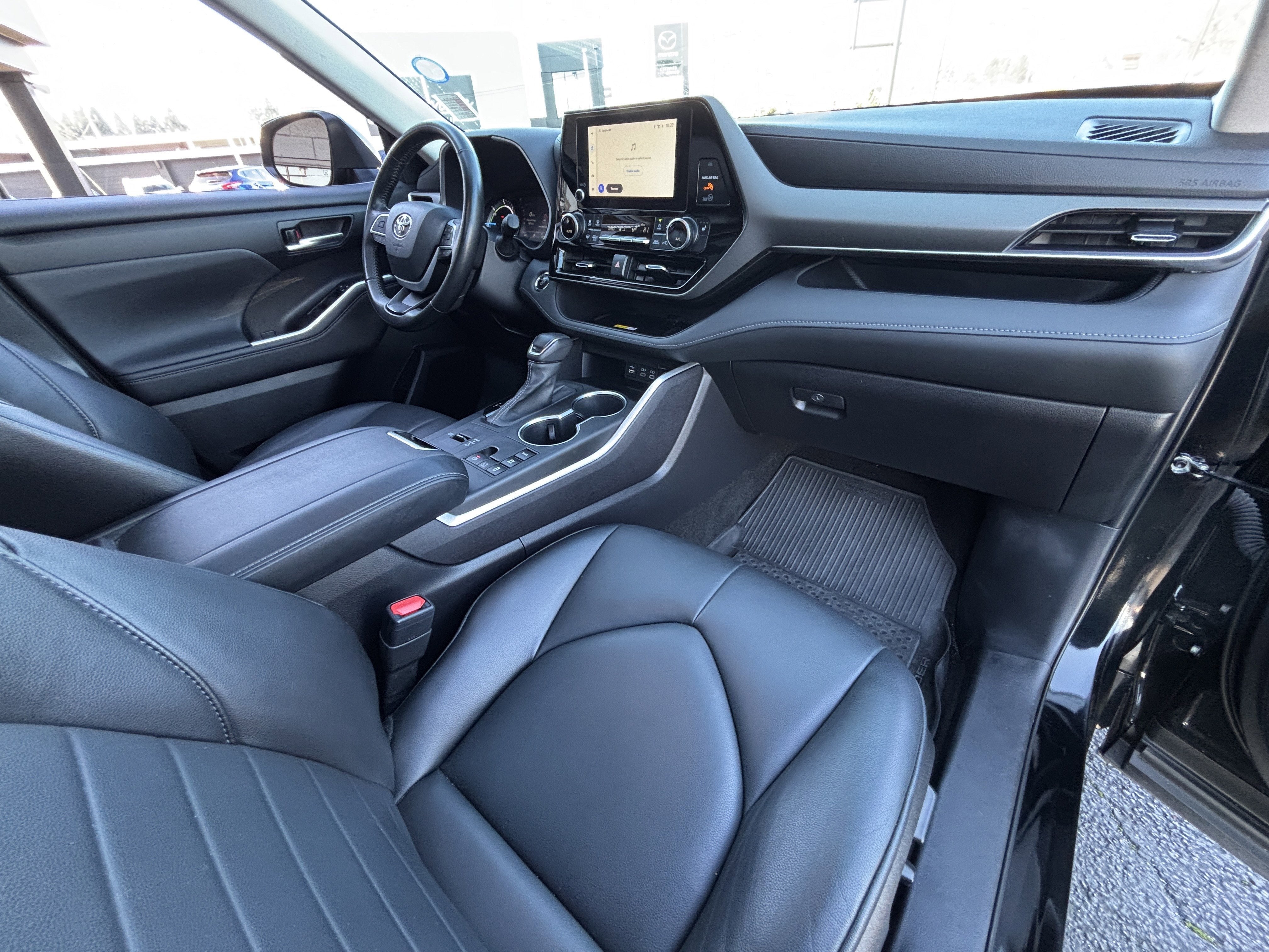 2023 Toyota Highlander Hybrid XLE AWD