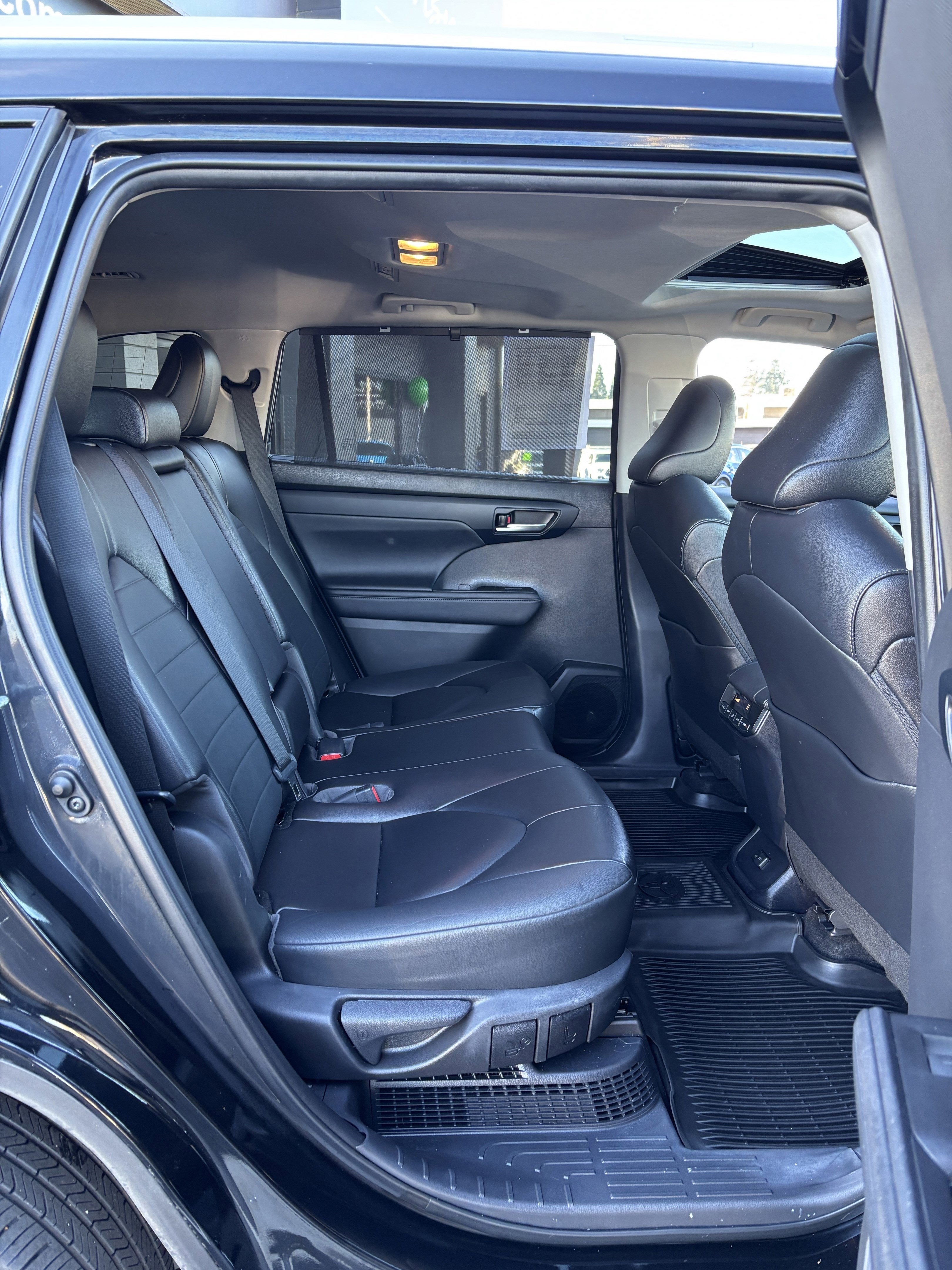 2023 Toyota Highlander Hybrid XLE AWD