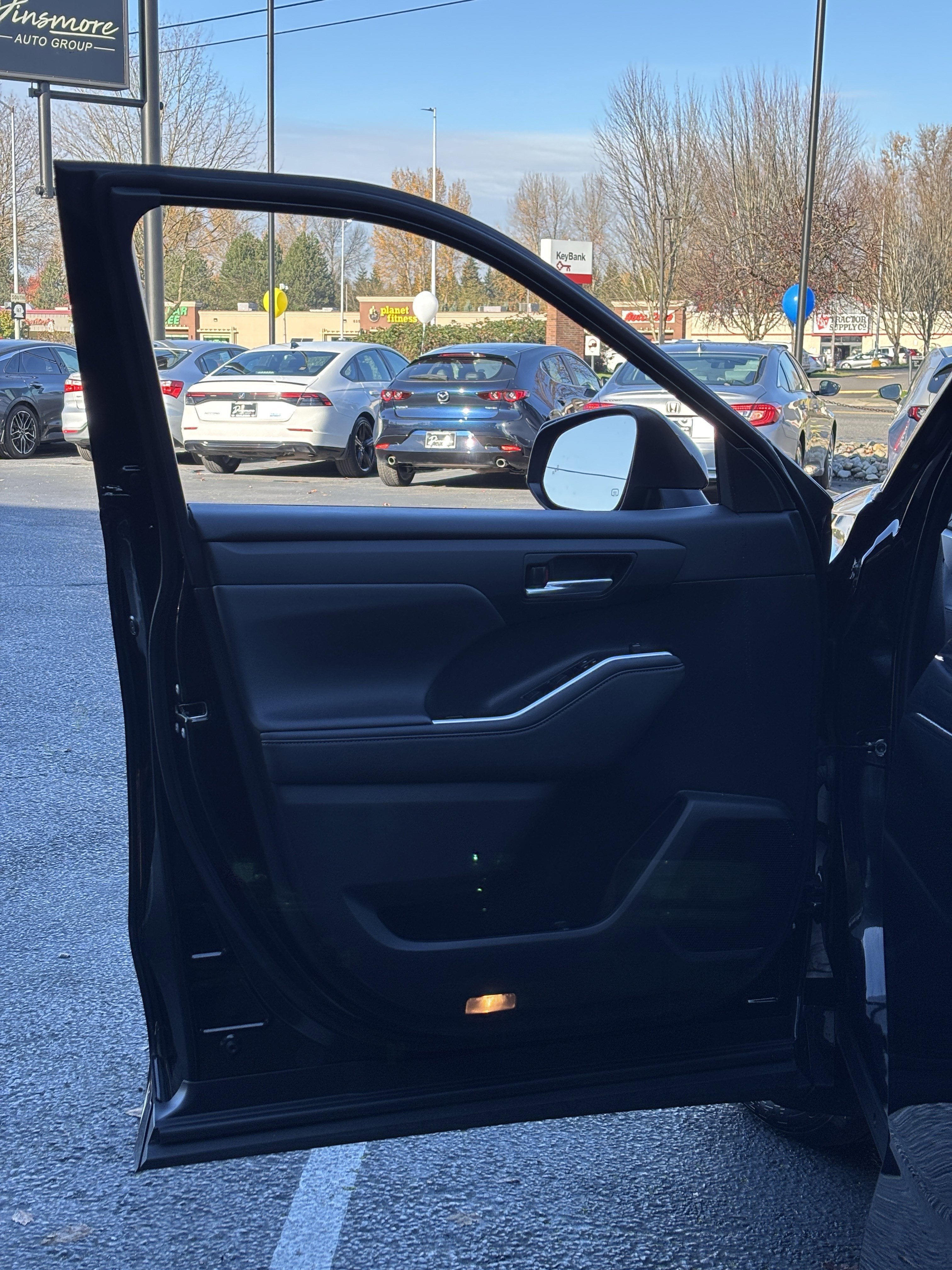 2023 Toyota Highlander Hybrid XLE AWD