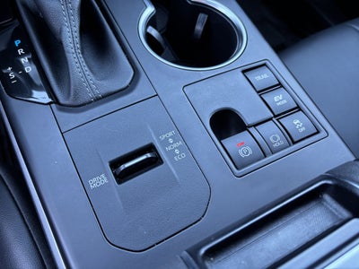 2023 Toyota Highlander Hybrid XLE AWD