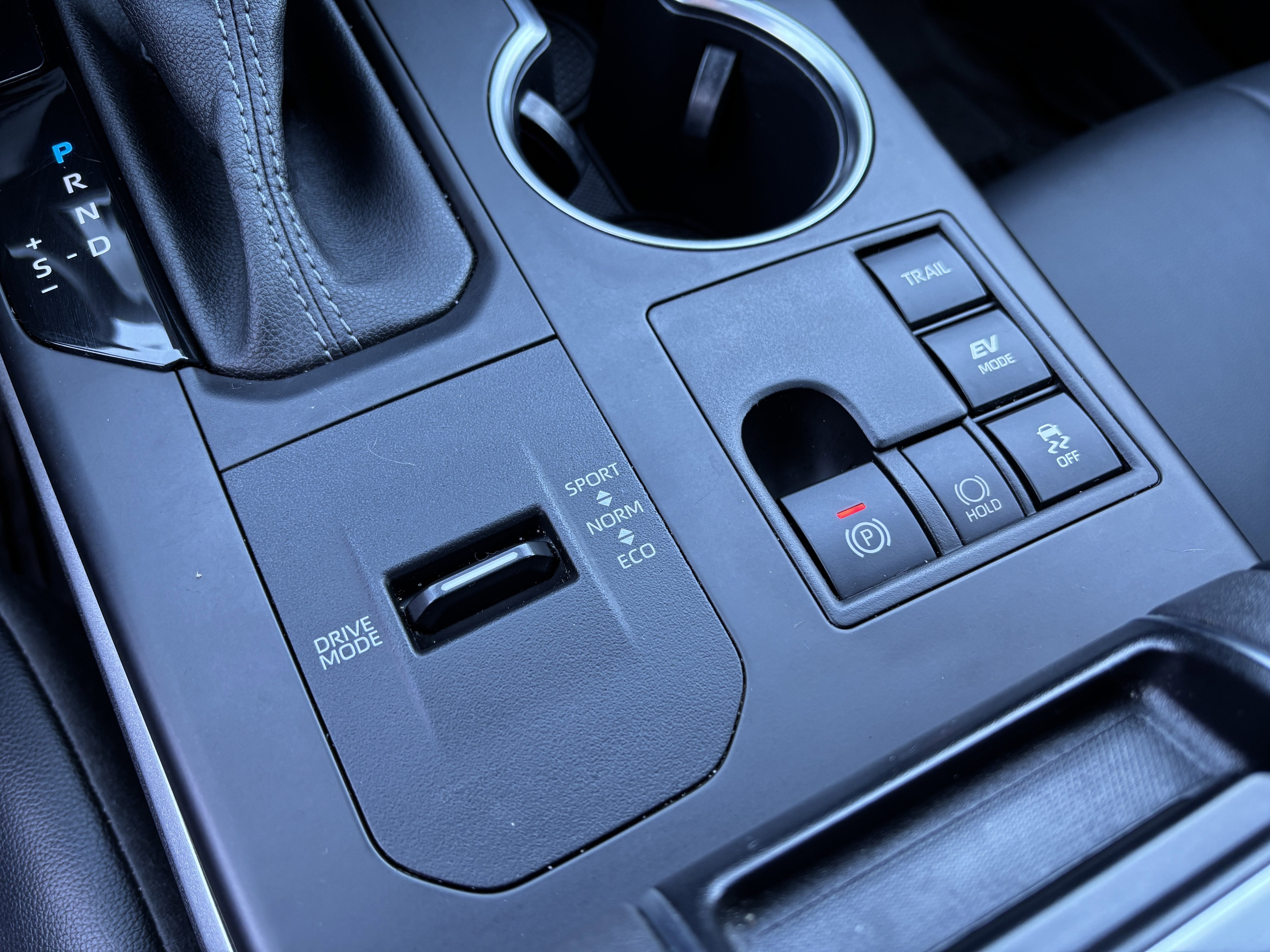 2023 Toyota Highlander Hybrid XLE AWD