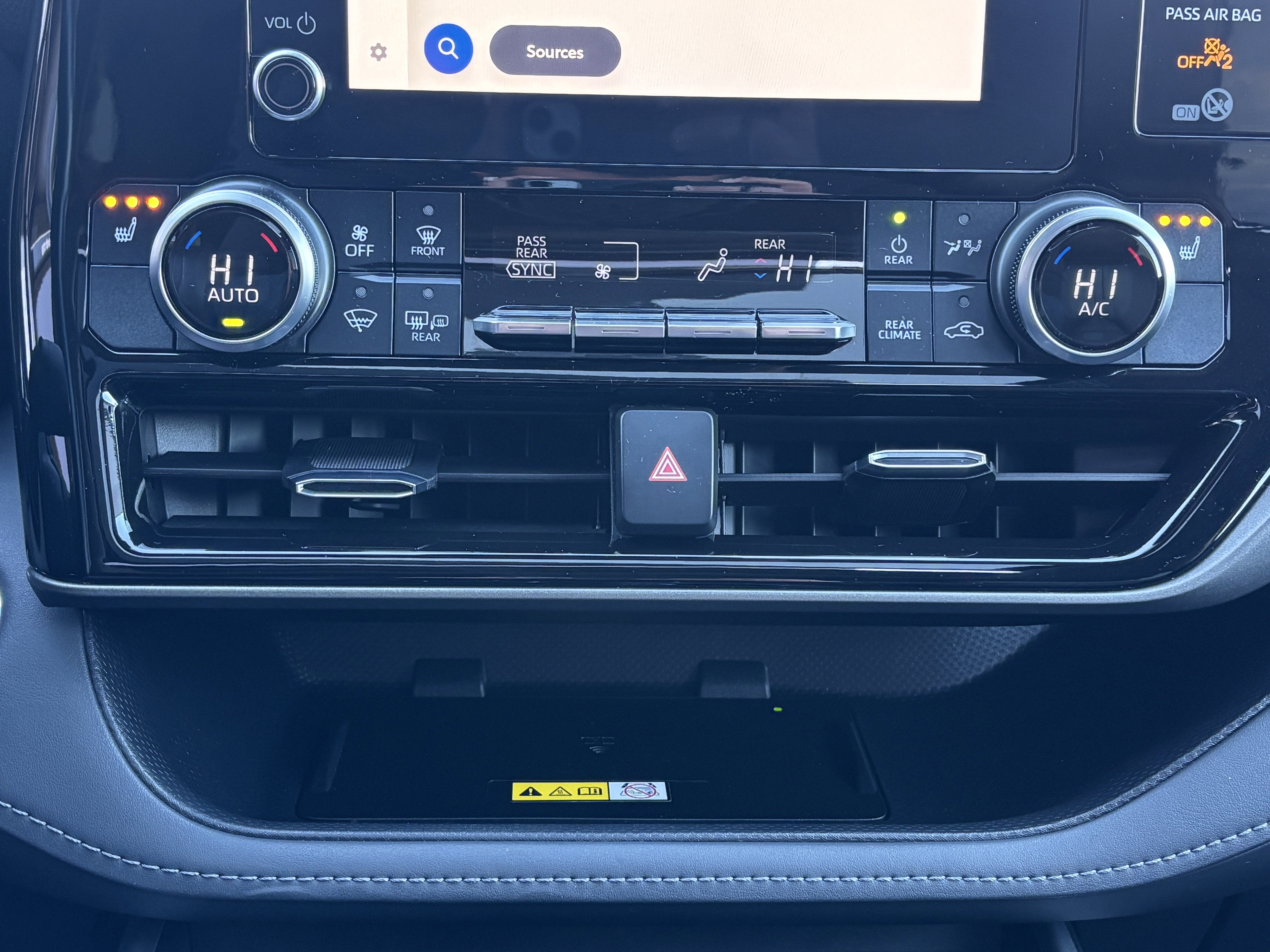 2023 Toyota Highlander Hybrid XLE AWD