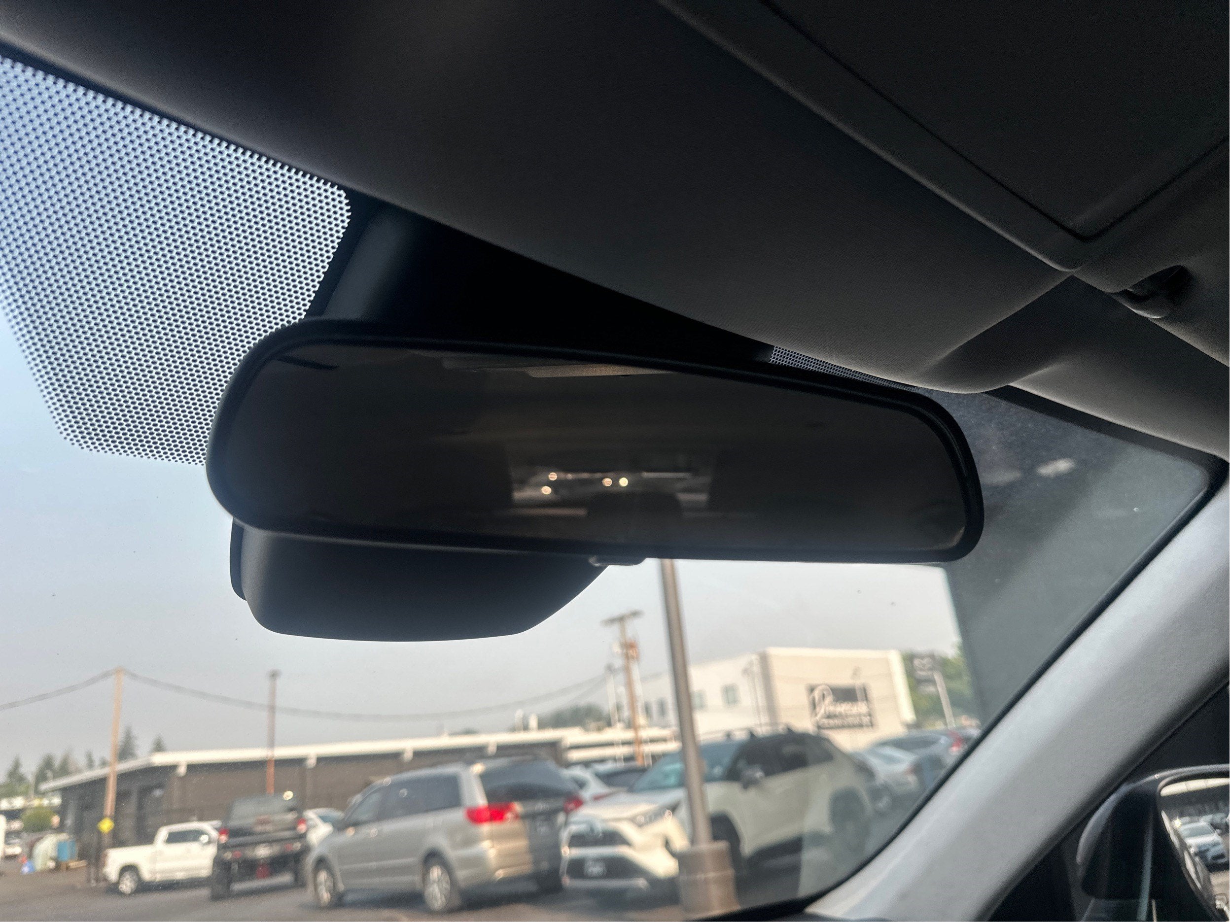 2020 Toyota Highlander LE