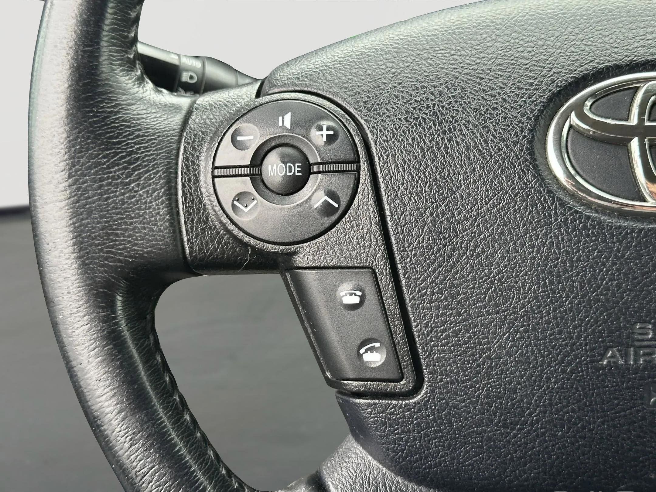 2011 Toyota Tundra 4WD Truck LTD