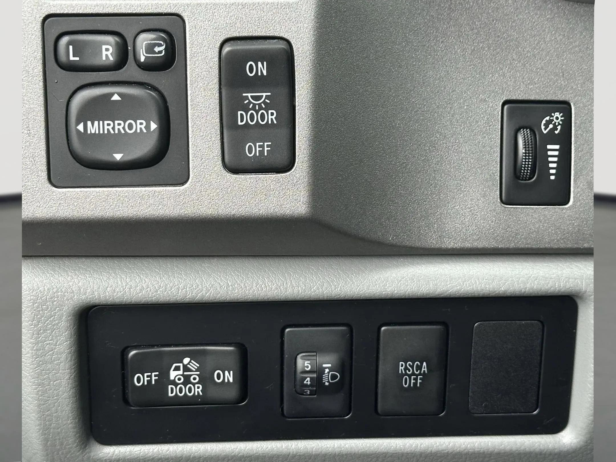 2011 Toyota Tundra 4WD Truck LTD