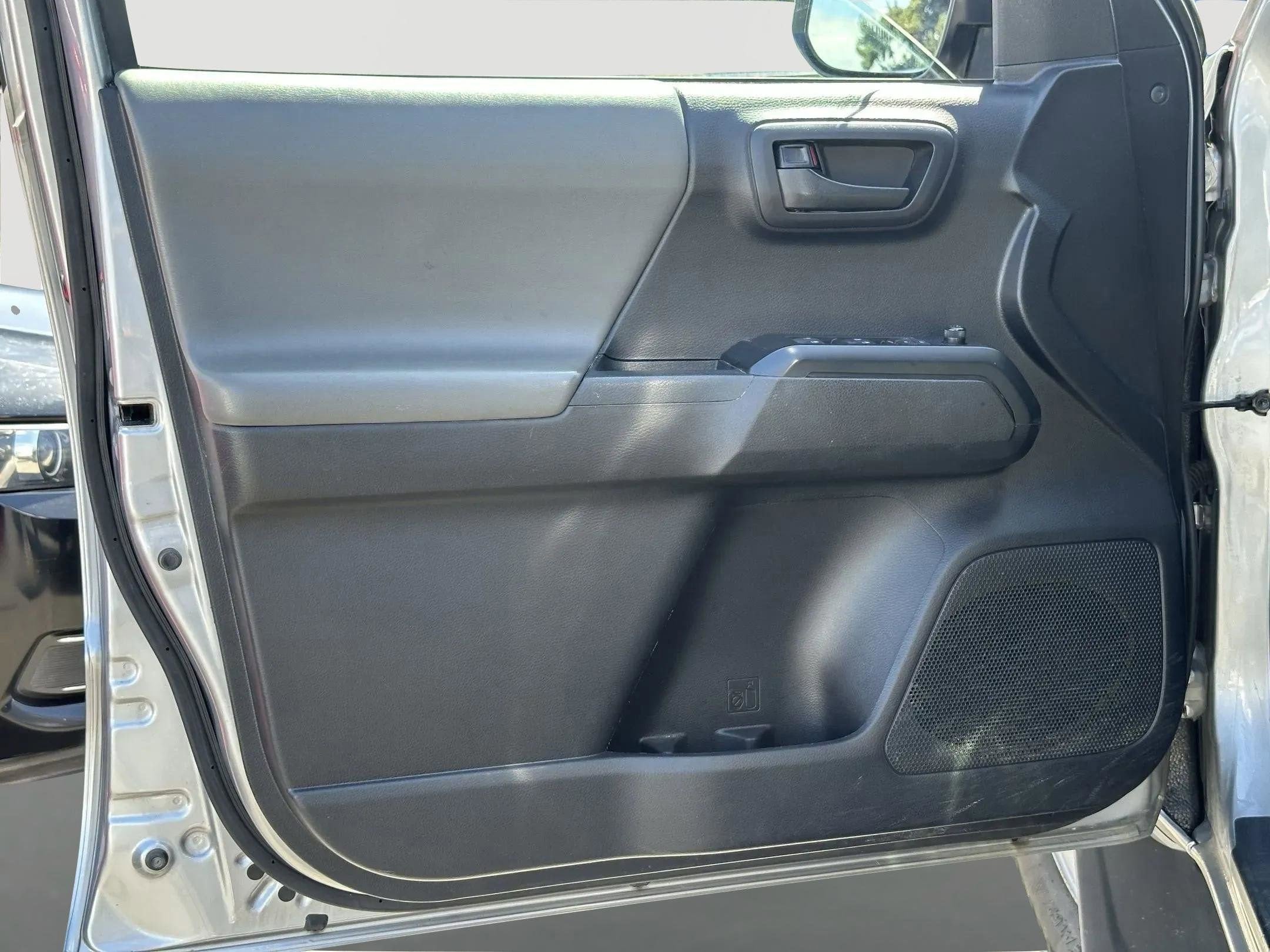 2020 Toyota Tacoma 4WD SR5