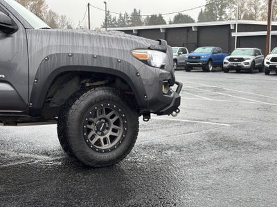 2018 Toyota Tacoma TRD Sport