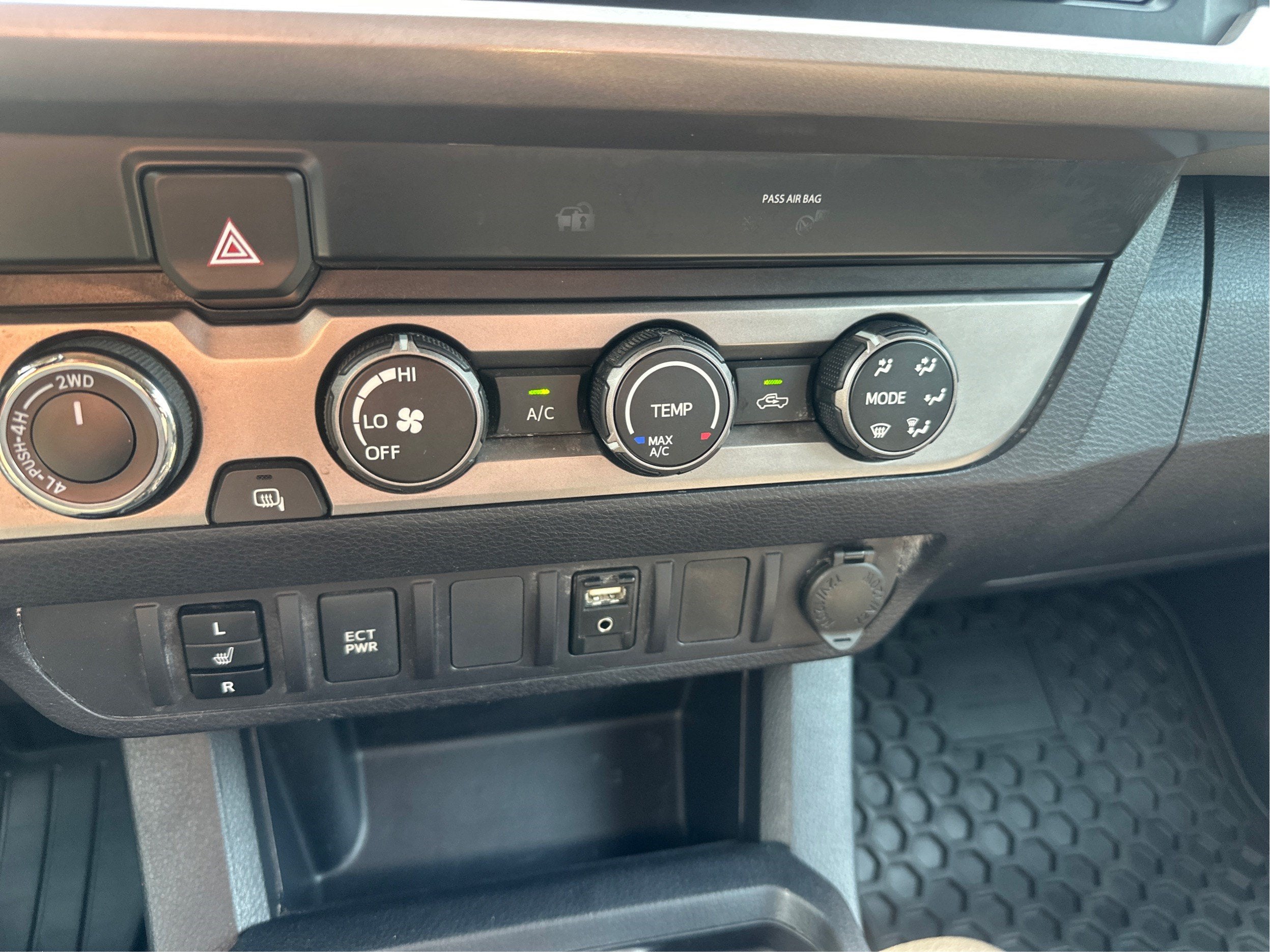 2019 Toyota Tacoma 4WD SR5