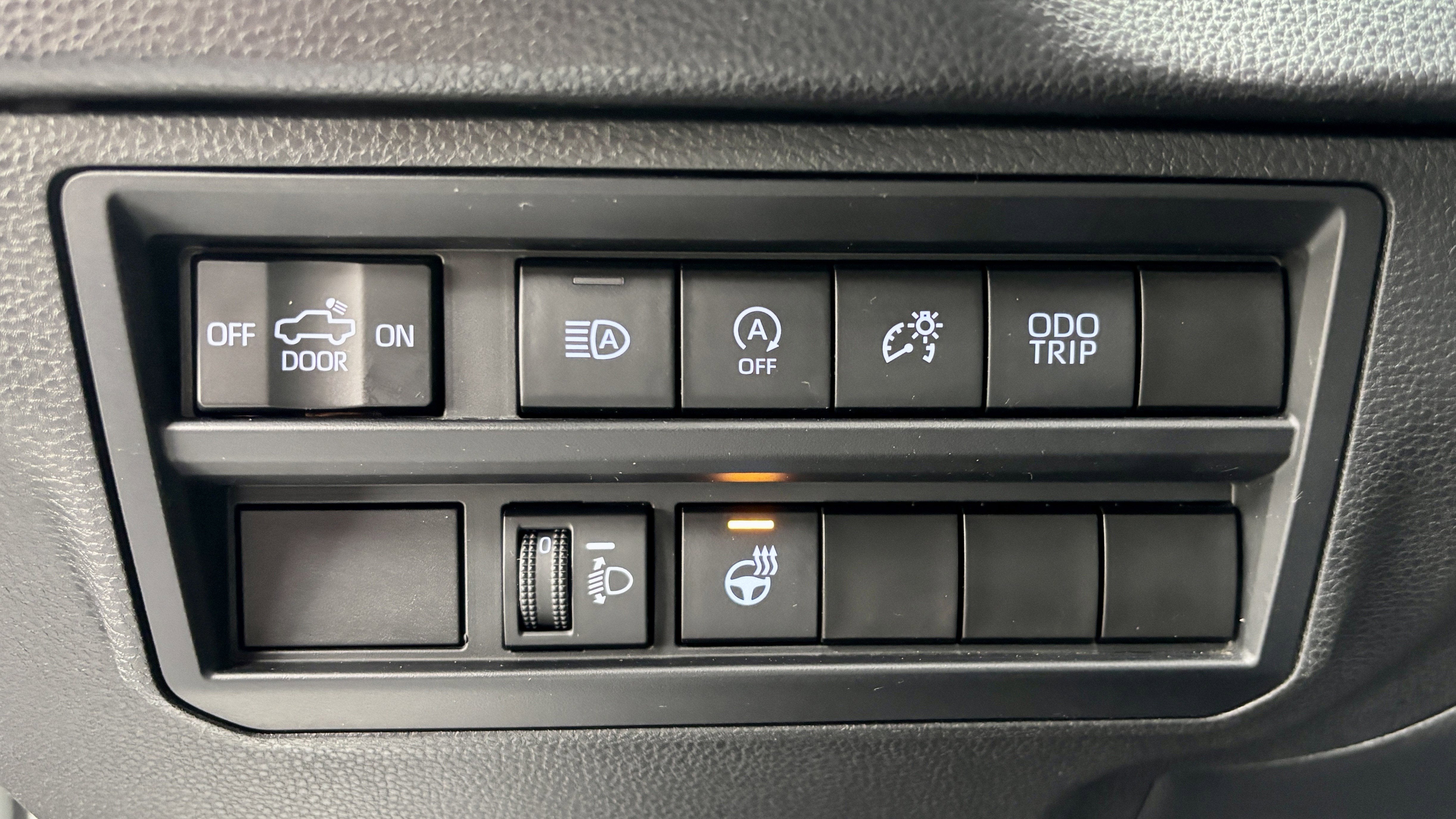 2022 Toyota Tundra 4WD SR5