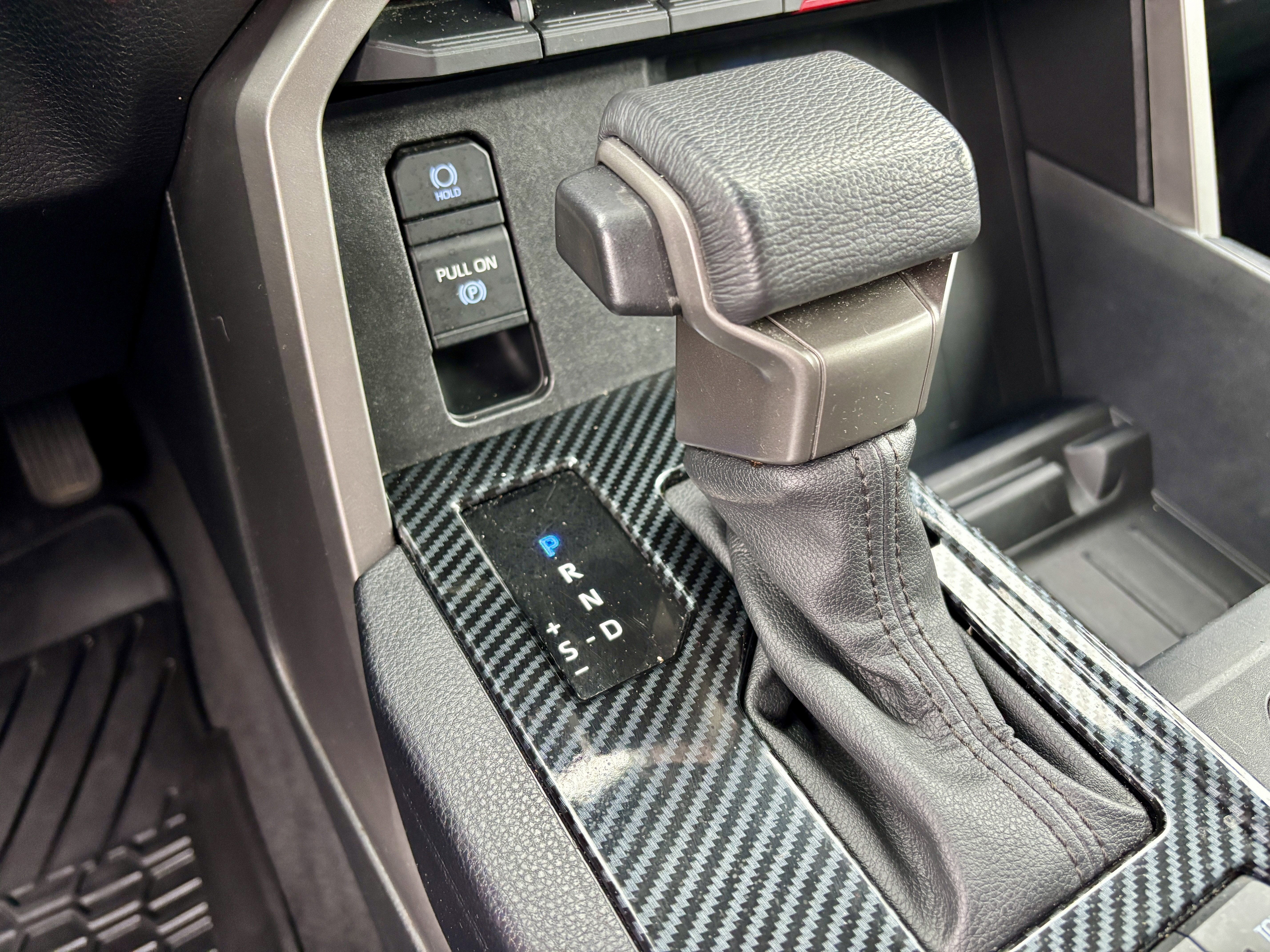 2022 Toyota Tundra 4WD SR5