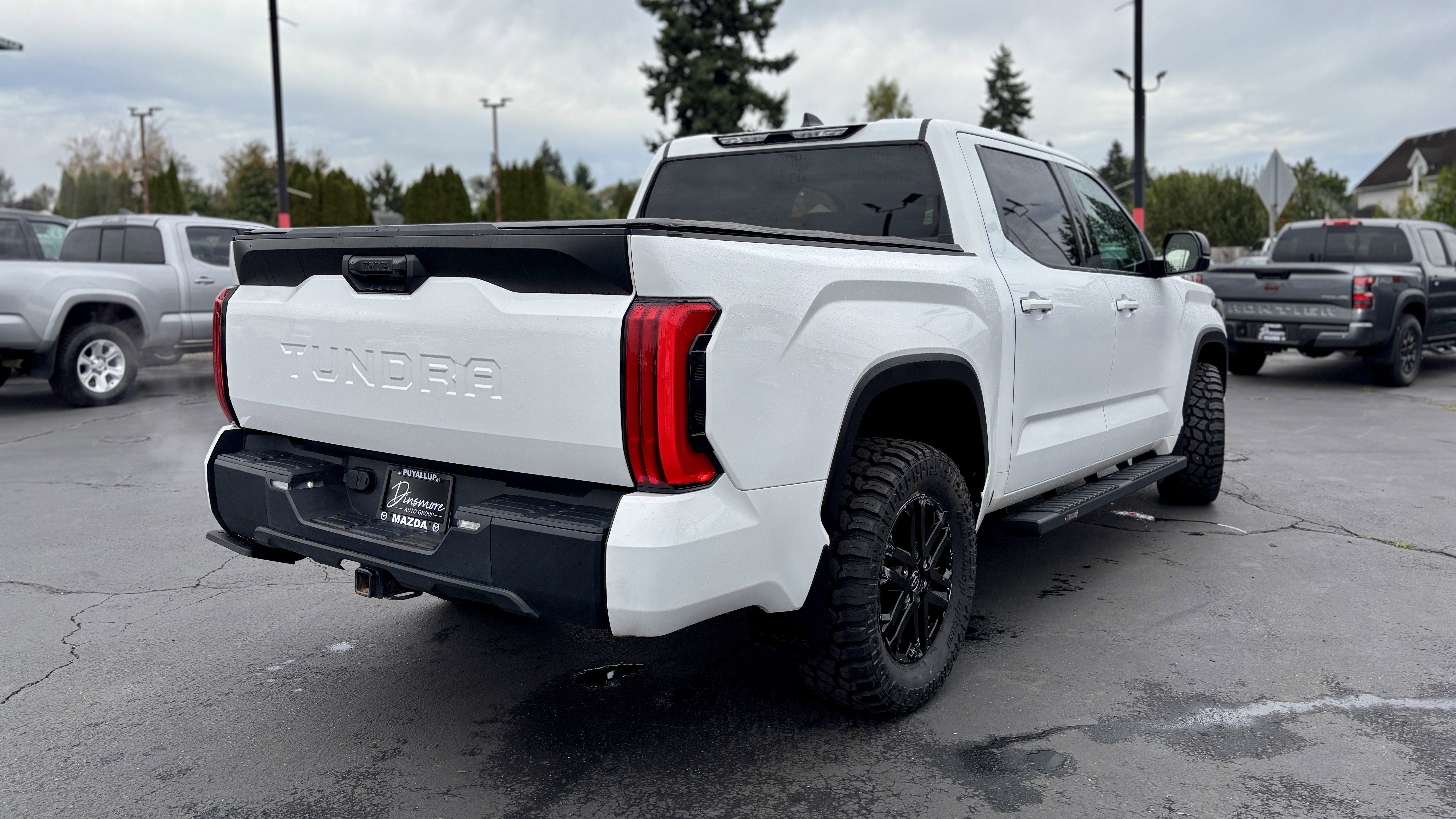 2022 Toyota Tundra 4WD SR5