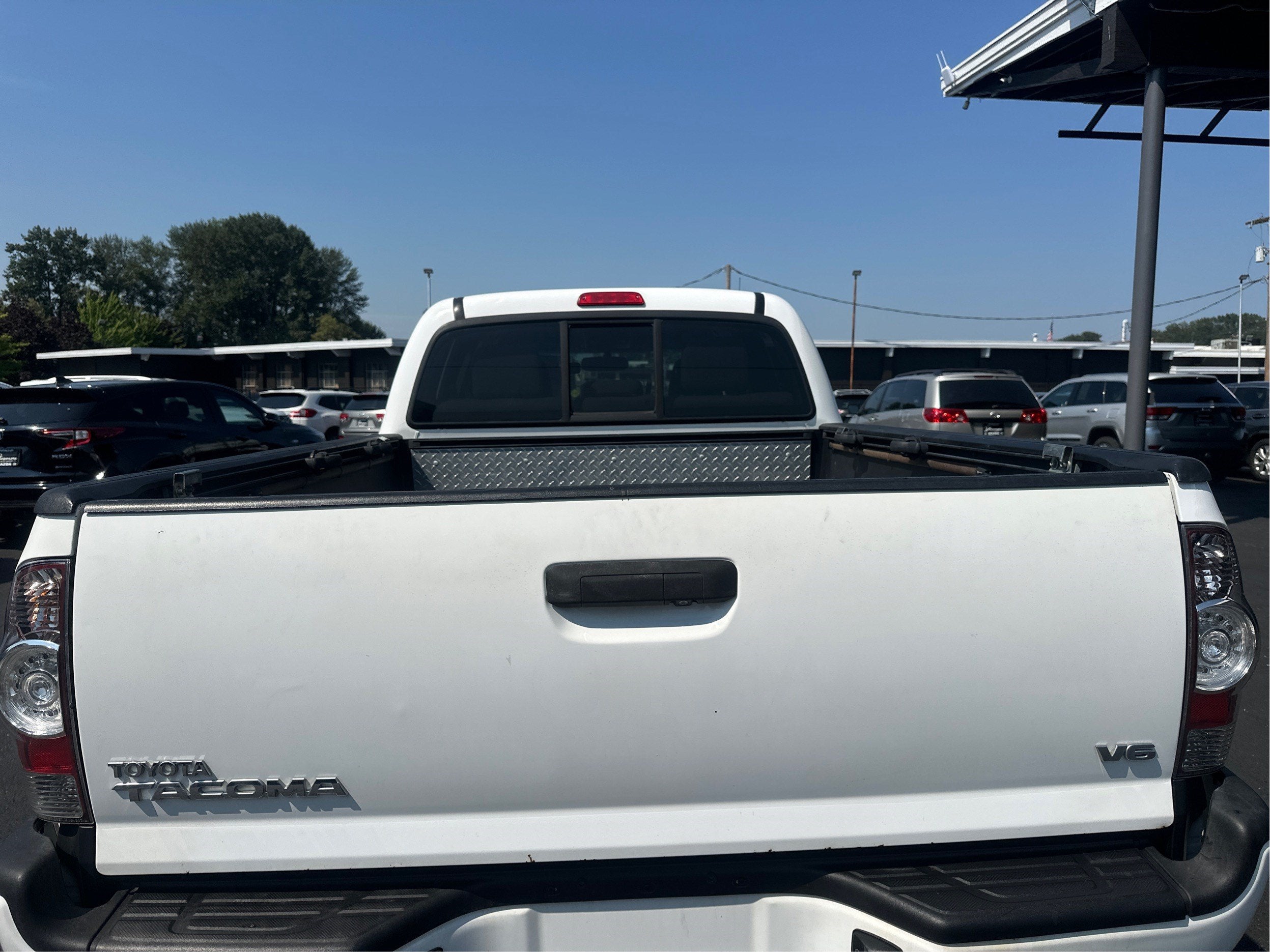 2013 Toyota Tacoma 4WD Double Cab LB V6 AT