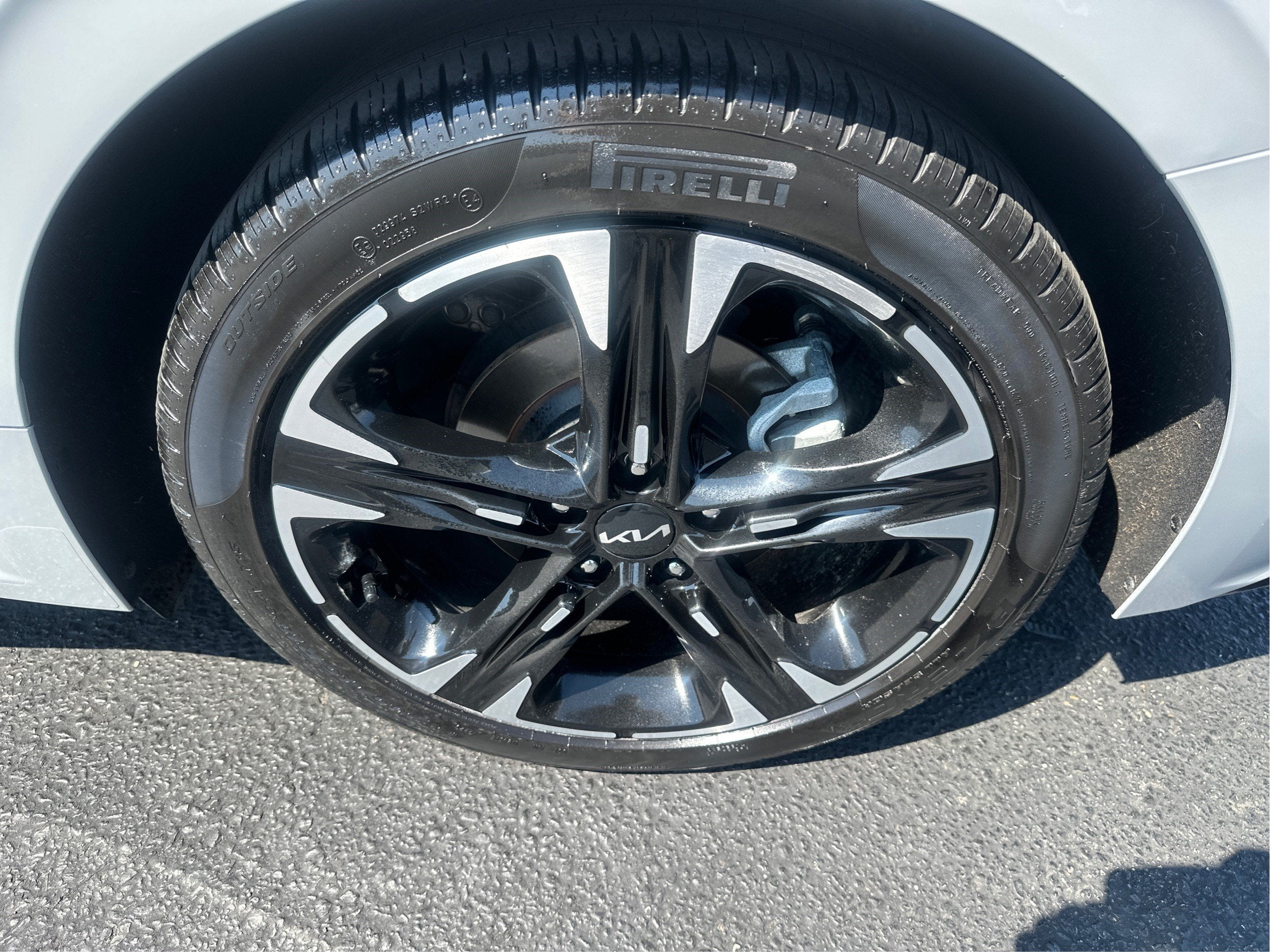2024 Kia K5 GT-Line