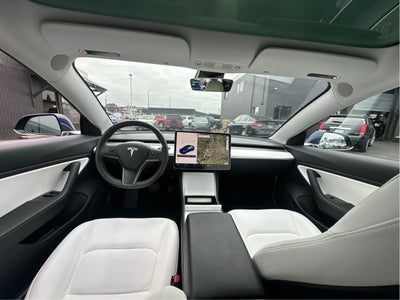 2019 Tesla Model 3 Performance