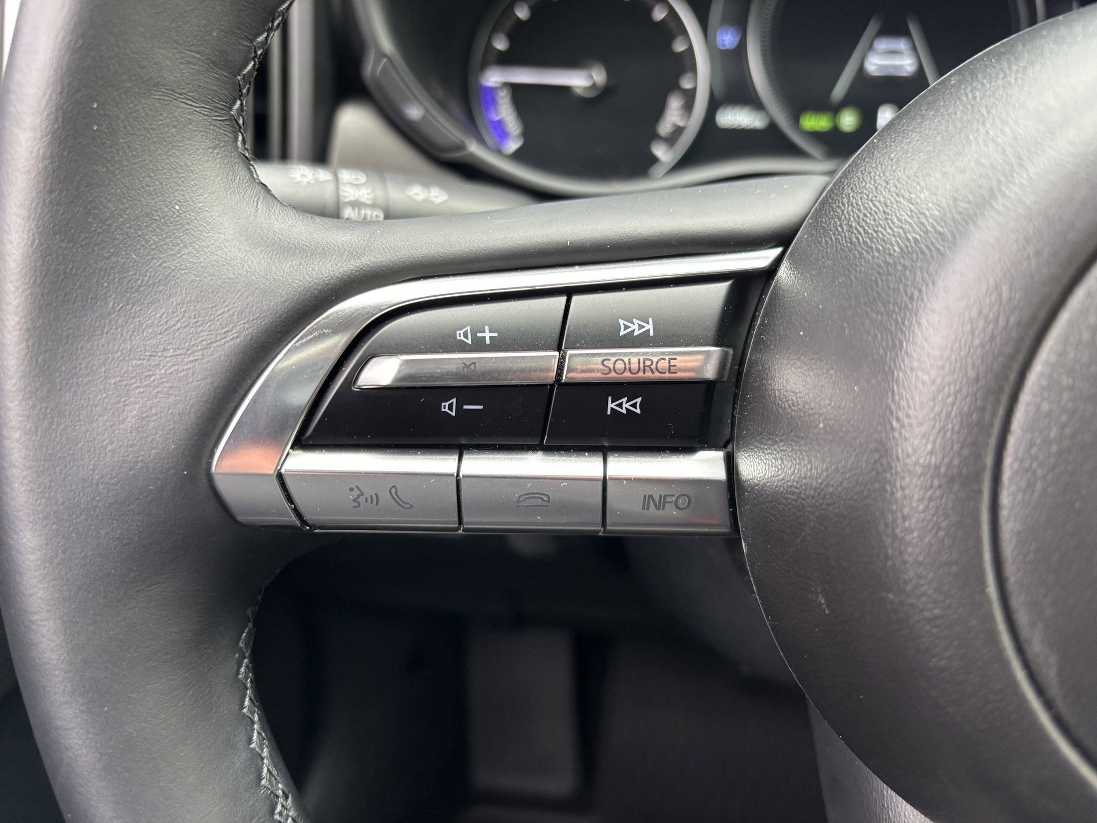 2025 Mazda Mazda CX-50 Hybrid Premium AWD