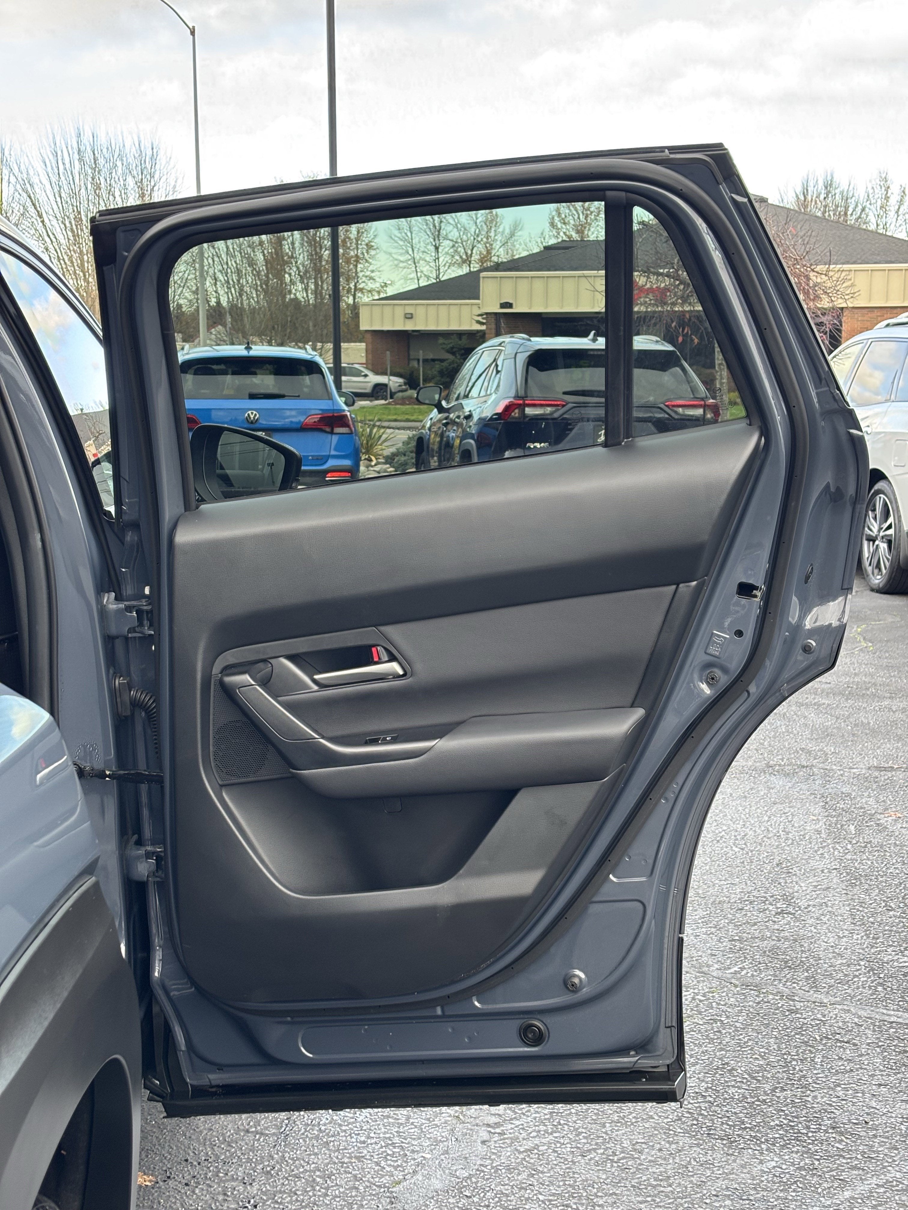 2025 Mazda Mazda CX-50 Hybrid Premium AWD