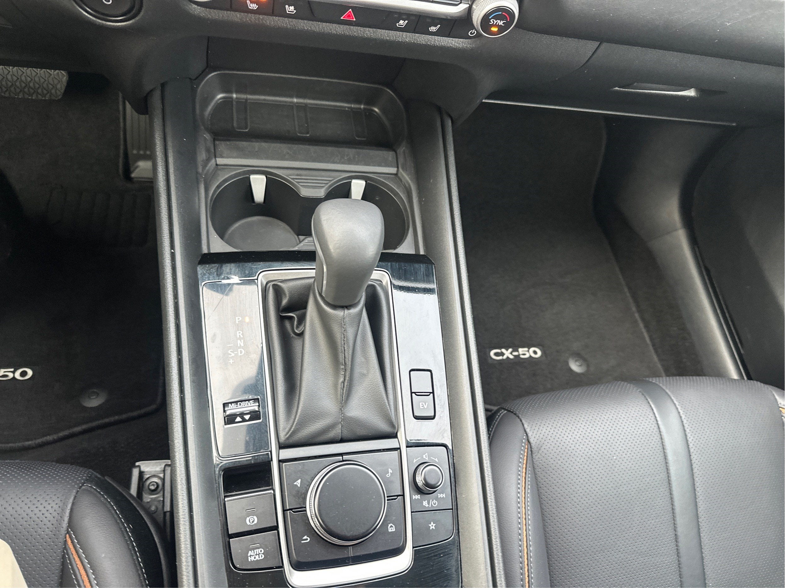 2026 Mazda Mazda CX-50 Hybrid Premium AWD