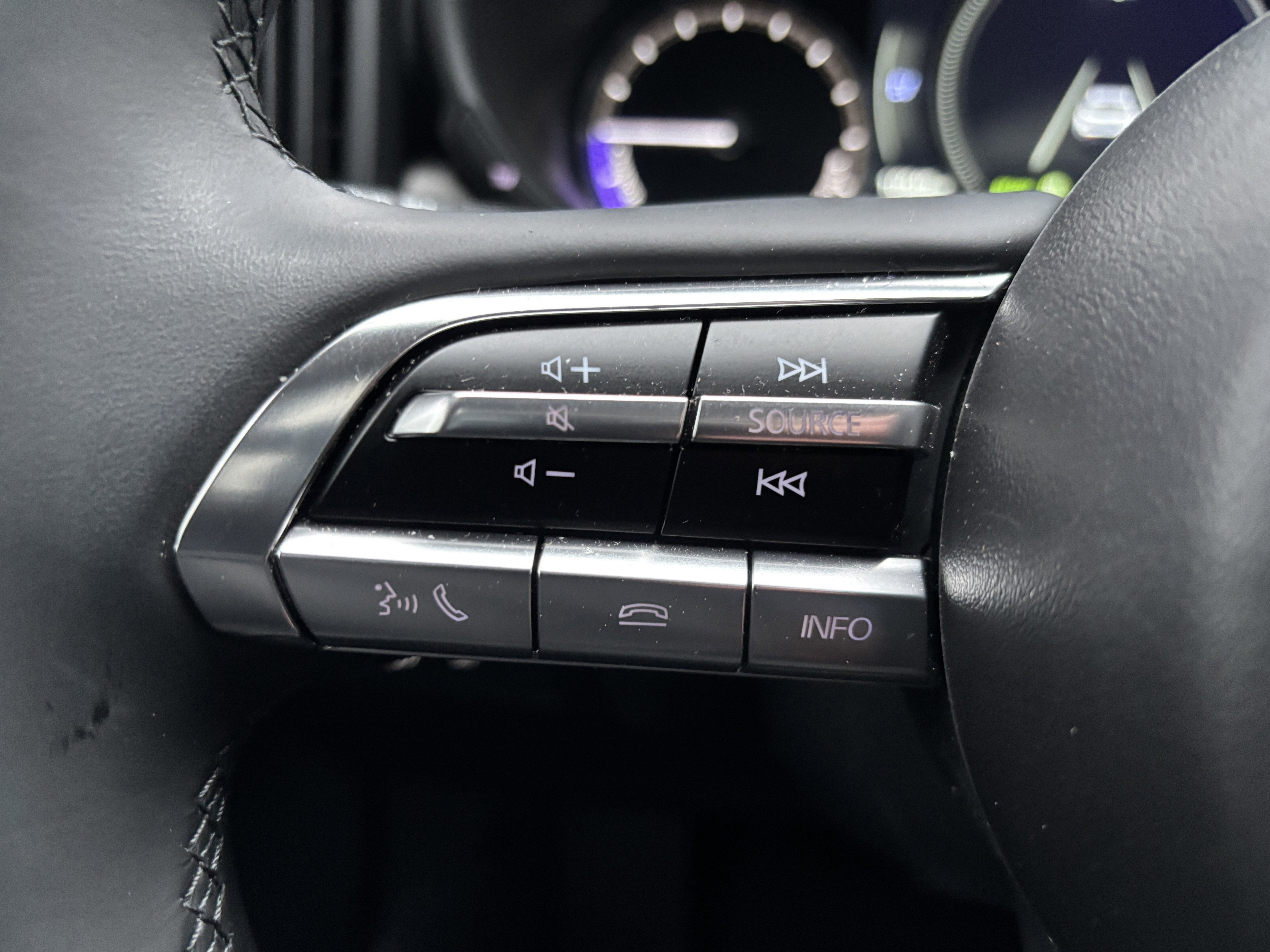 2025 Mazda Mazda CX-50 Hybrid Premium AWD