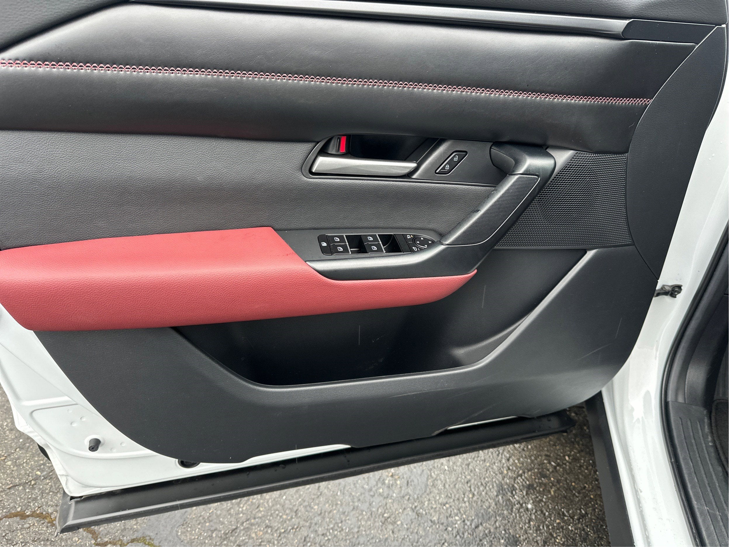 2025 Mazda Mazda CX-50 Hybrid Premium AWD