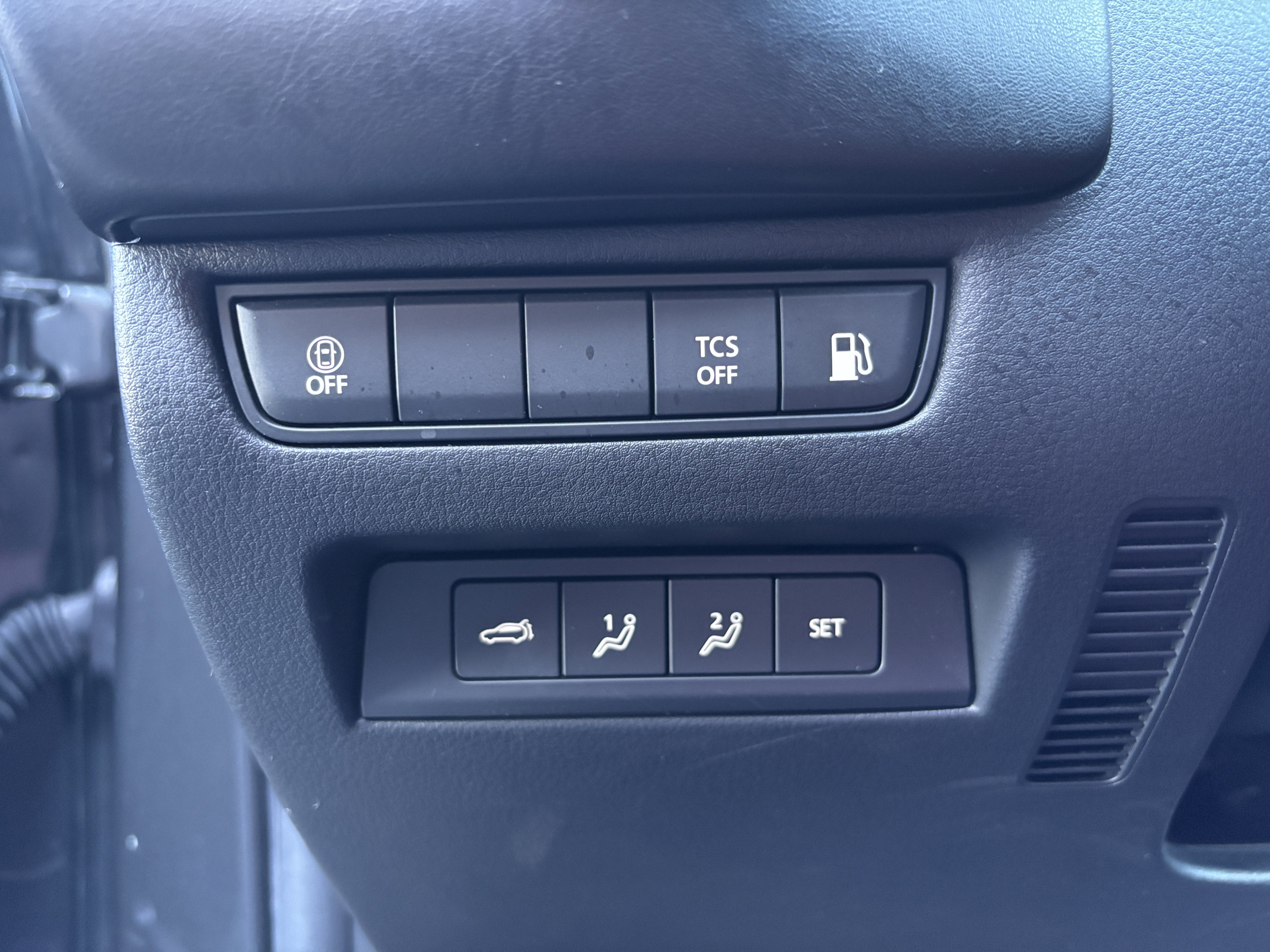 2025 Mazda Mazda CX-50 Hybrid Premium Plus AWD