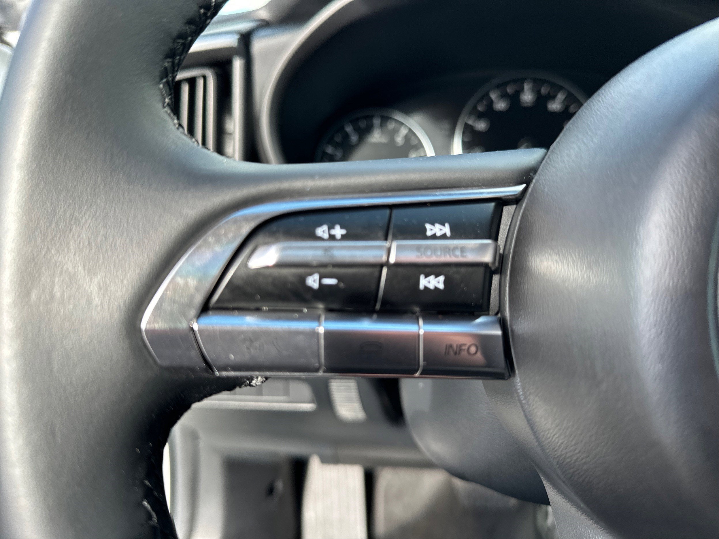 2025 Mazda Mazda CX-50 2.5 S Premium AWD