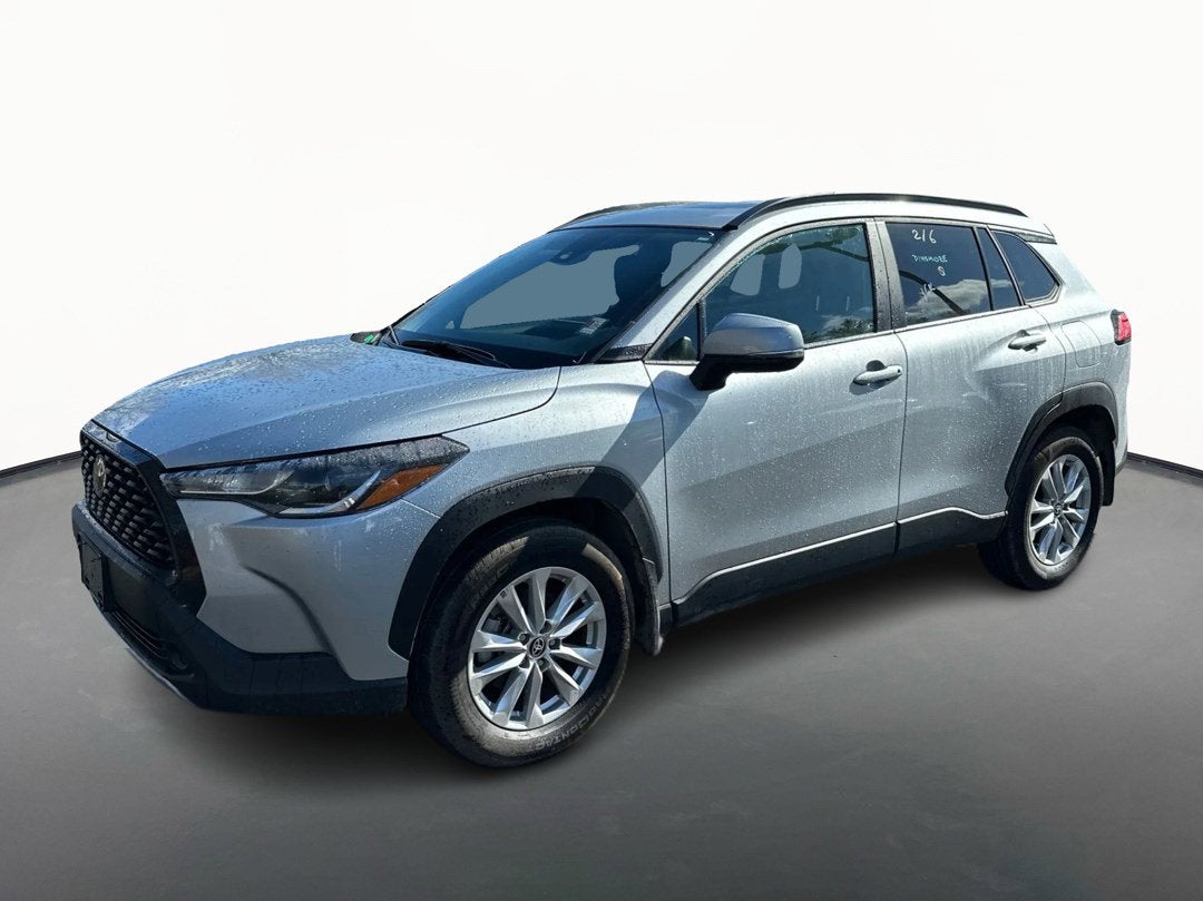 2022 Toyota Corolla Cross LE