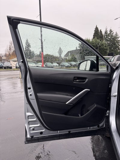 2023 Toyota Corolla Cross LE 4WD