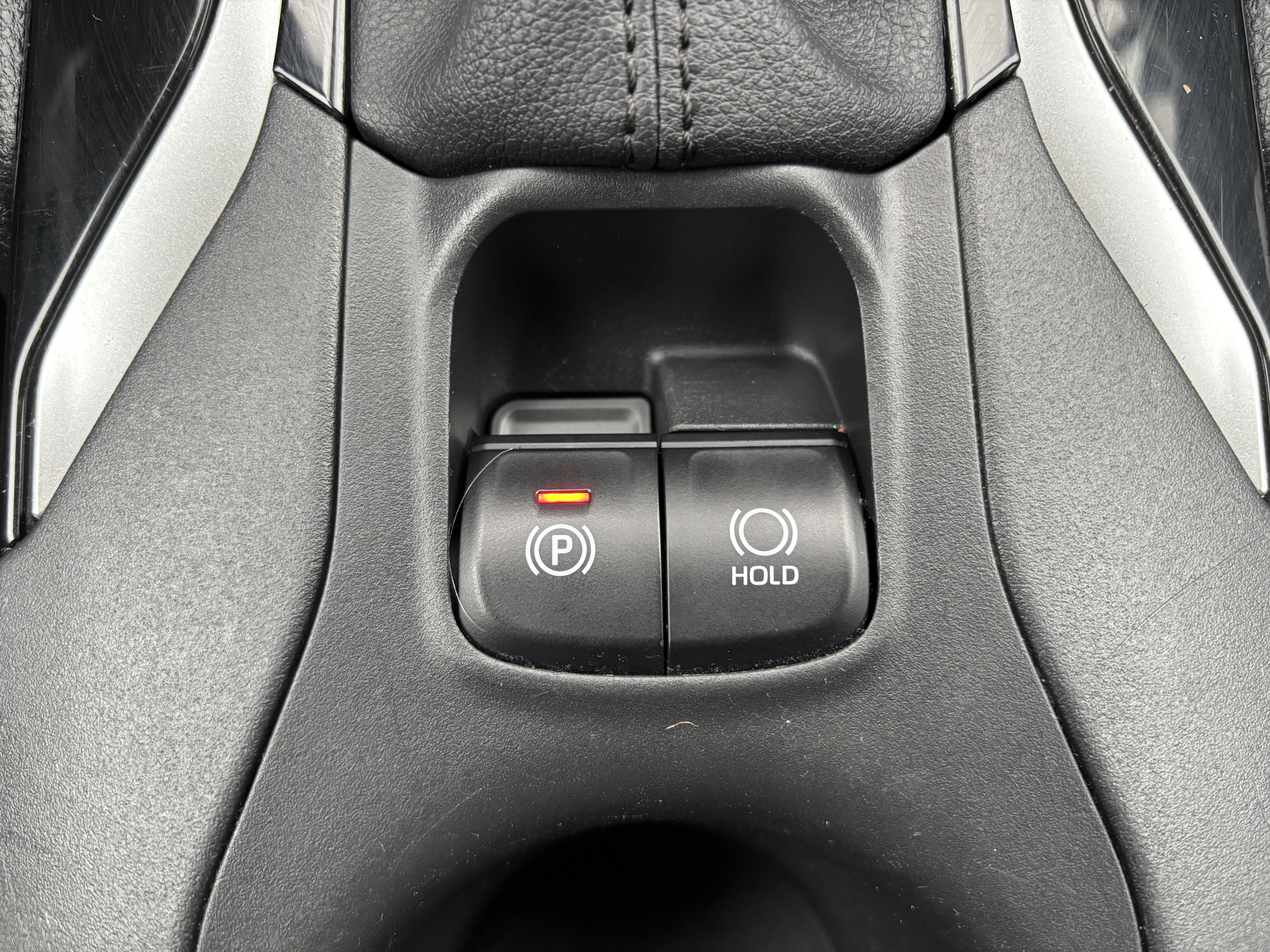 2023 Toyota Corolla Cross LE 4WD