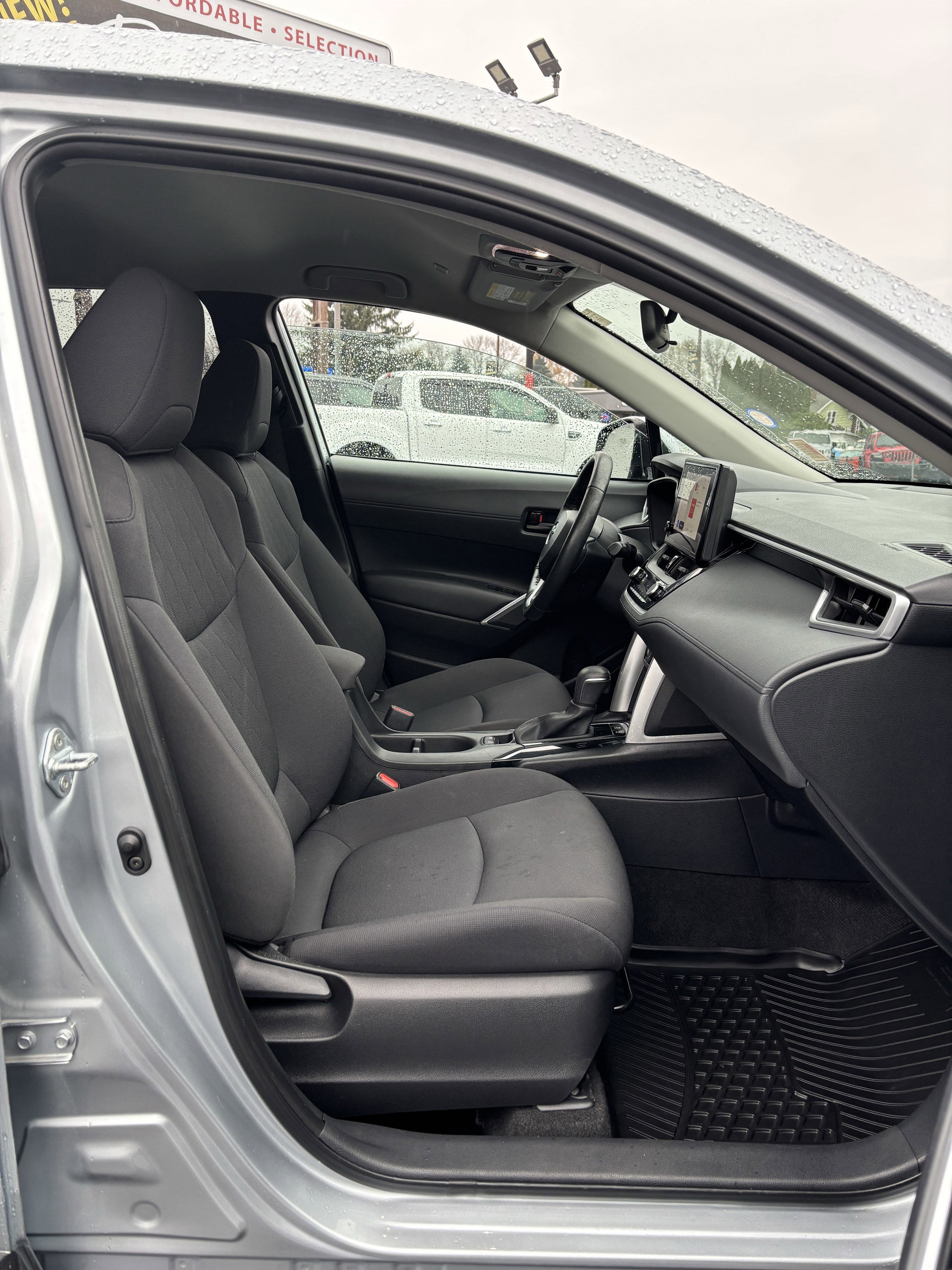 2023 Toyota Corolla Cross LE 4WD