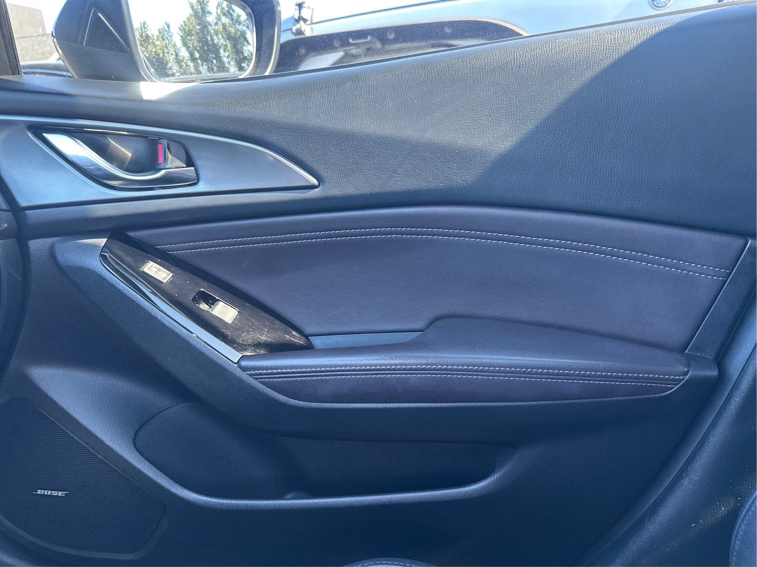 2017 Mazda Mazda3 4-Door Grand Touring