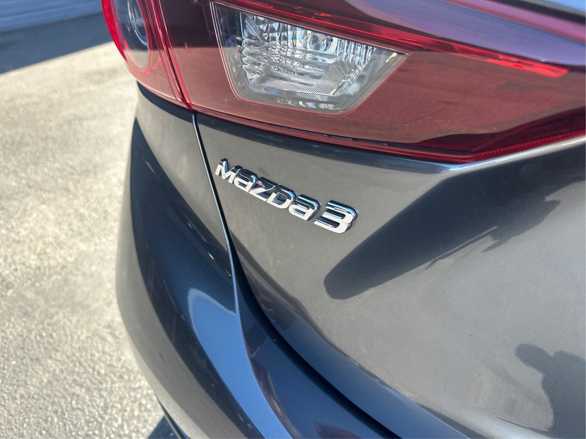 2017 Mazda Mazda3 4-Door Grand Touring