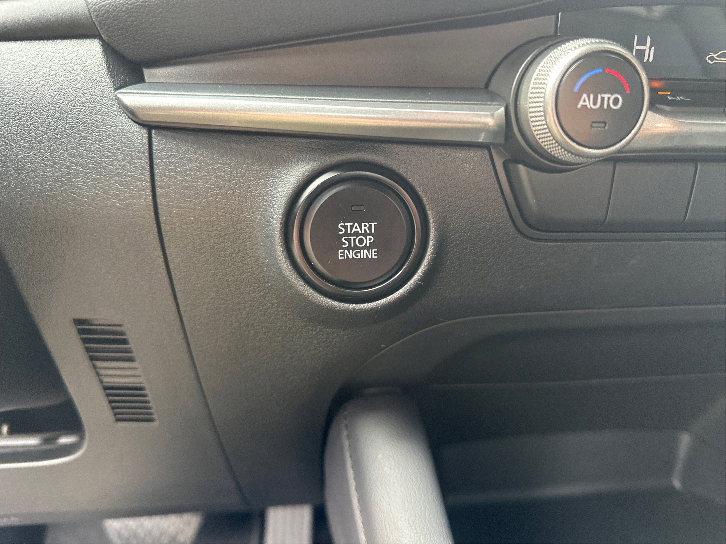 2024 Mazda Mazda3 Select Sport Auto