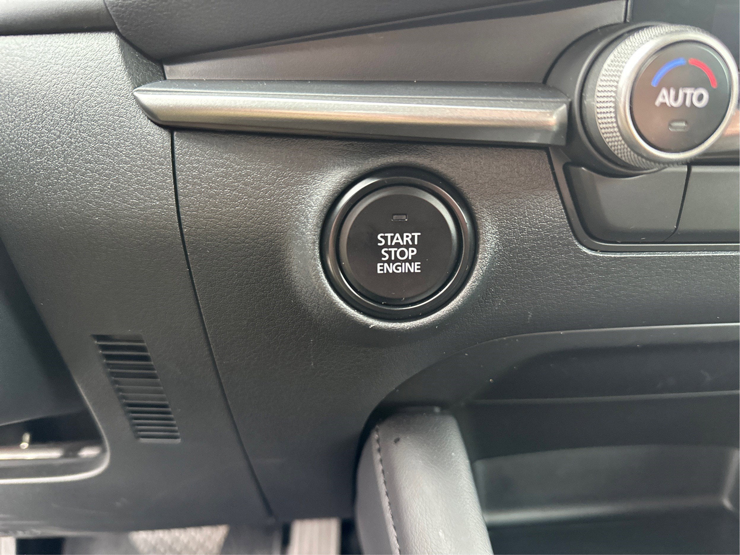 2025 Mazda Mazda3 Hatchback 2.5 S Select Sport Auto FWD