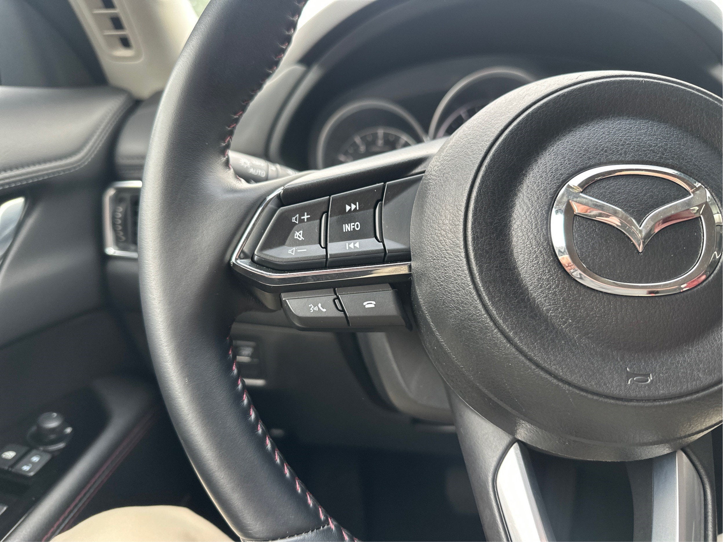 2025 Mazda Mazda CX-5 Carbon Edition AWD