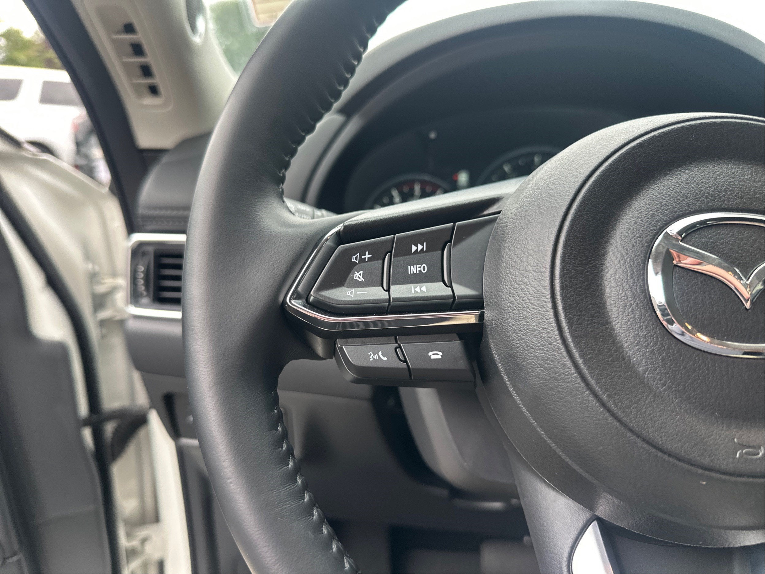 2025 Mazda Mazda CX-5 Premium Plus AWD
