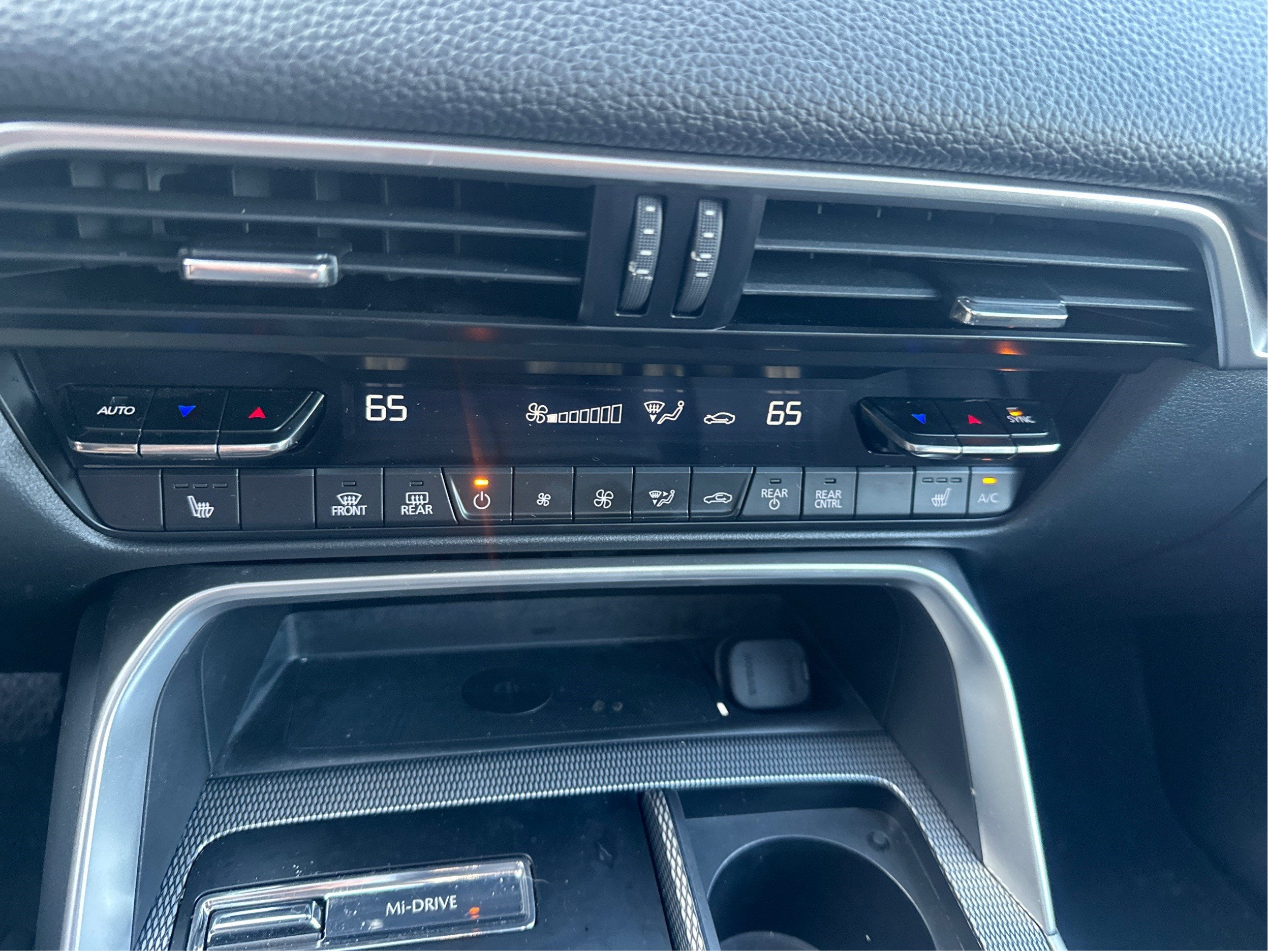 2025 Mazda Mazda CX-70 PHEV Premium Package