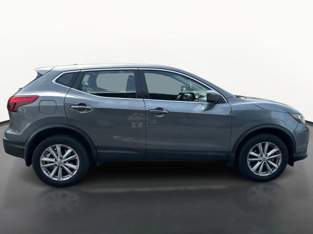 2018 Nissan Rogue Sport S