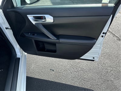 2013 Lexus CT 200h Hybrid