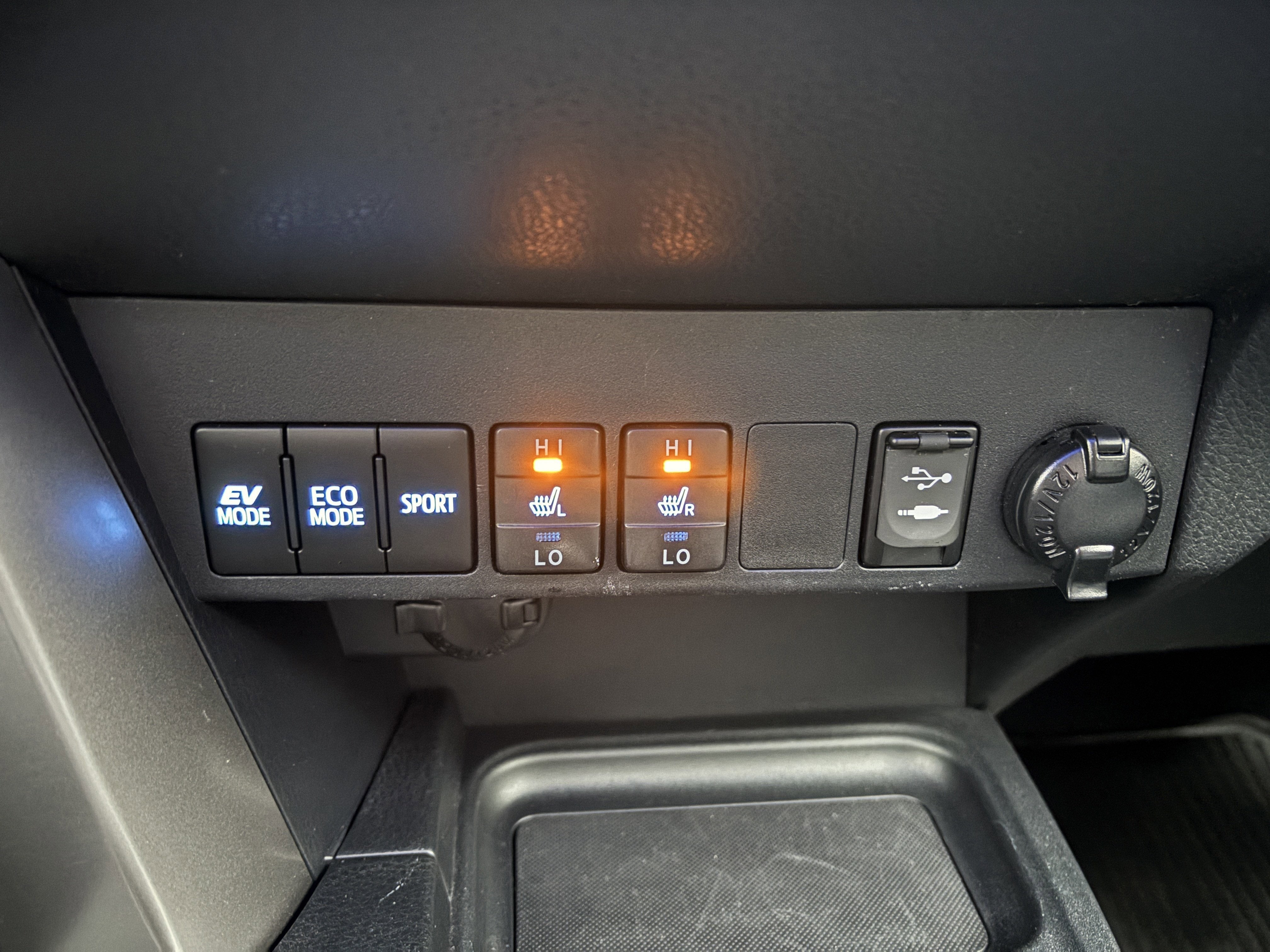 2017 Toyota RAV4 Hybrid Limited AWD