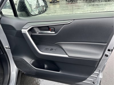 2025 Toyota RAV4 Hybrid XLE AWD