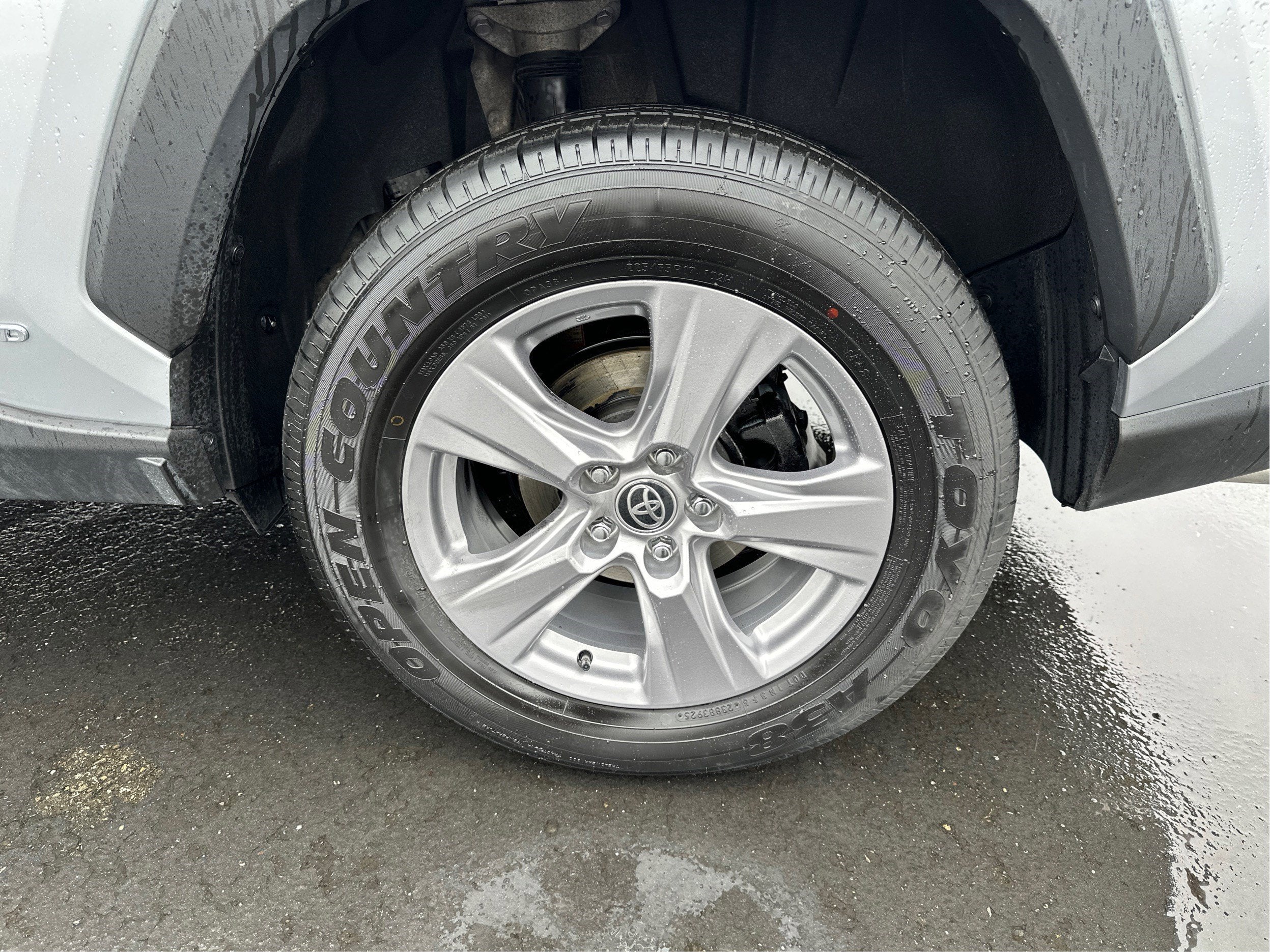 2025 Toyota RAV4 Hybrid XLE AWD