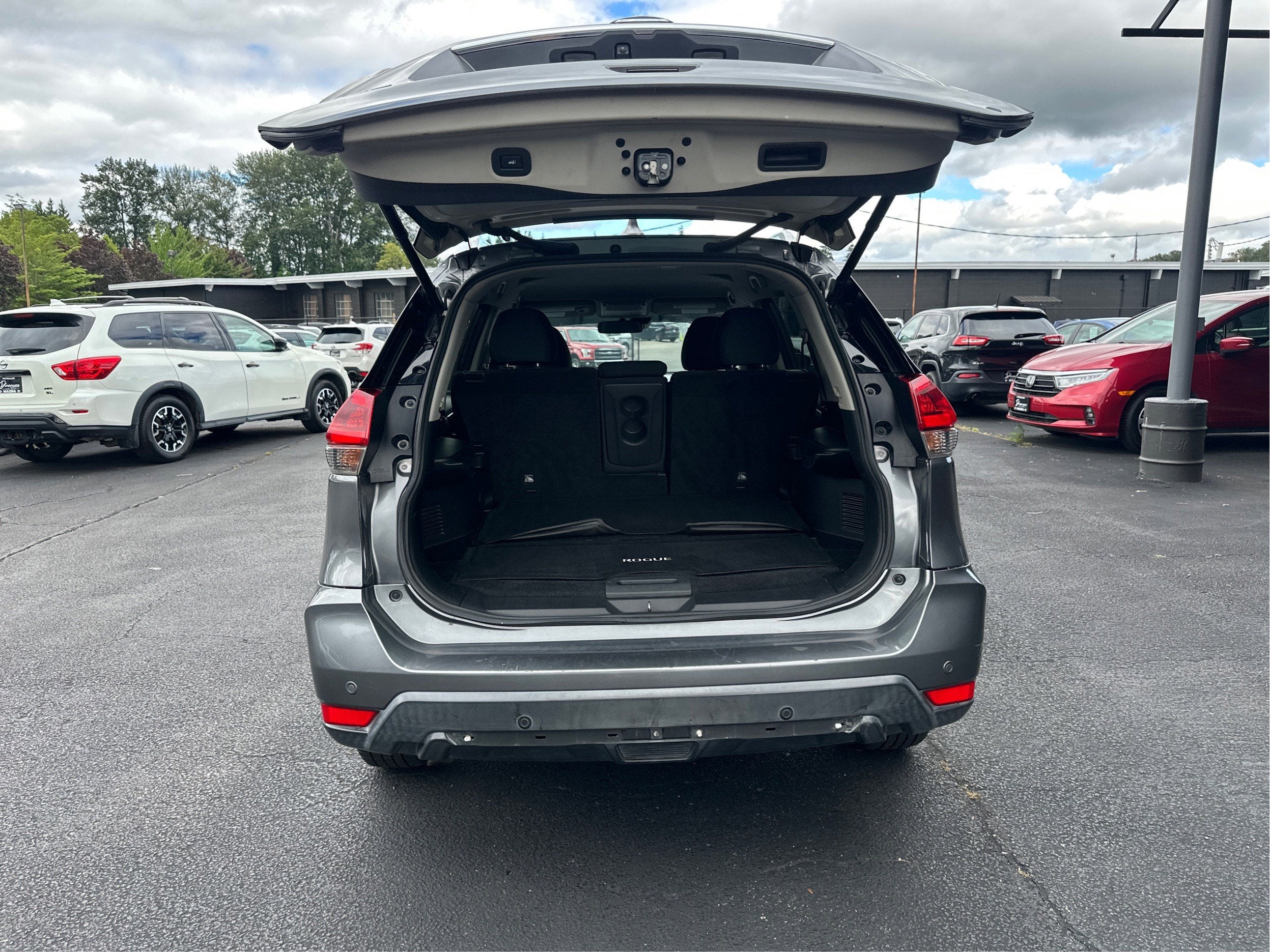 2019 Nissan Rogue SV