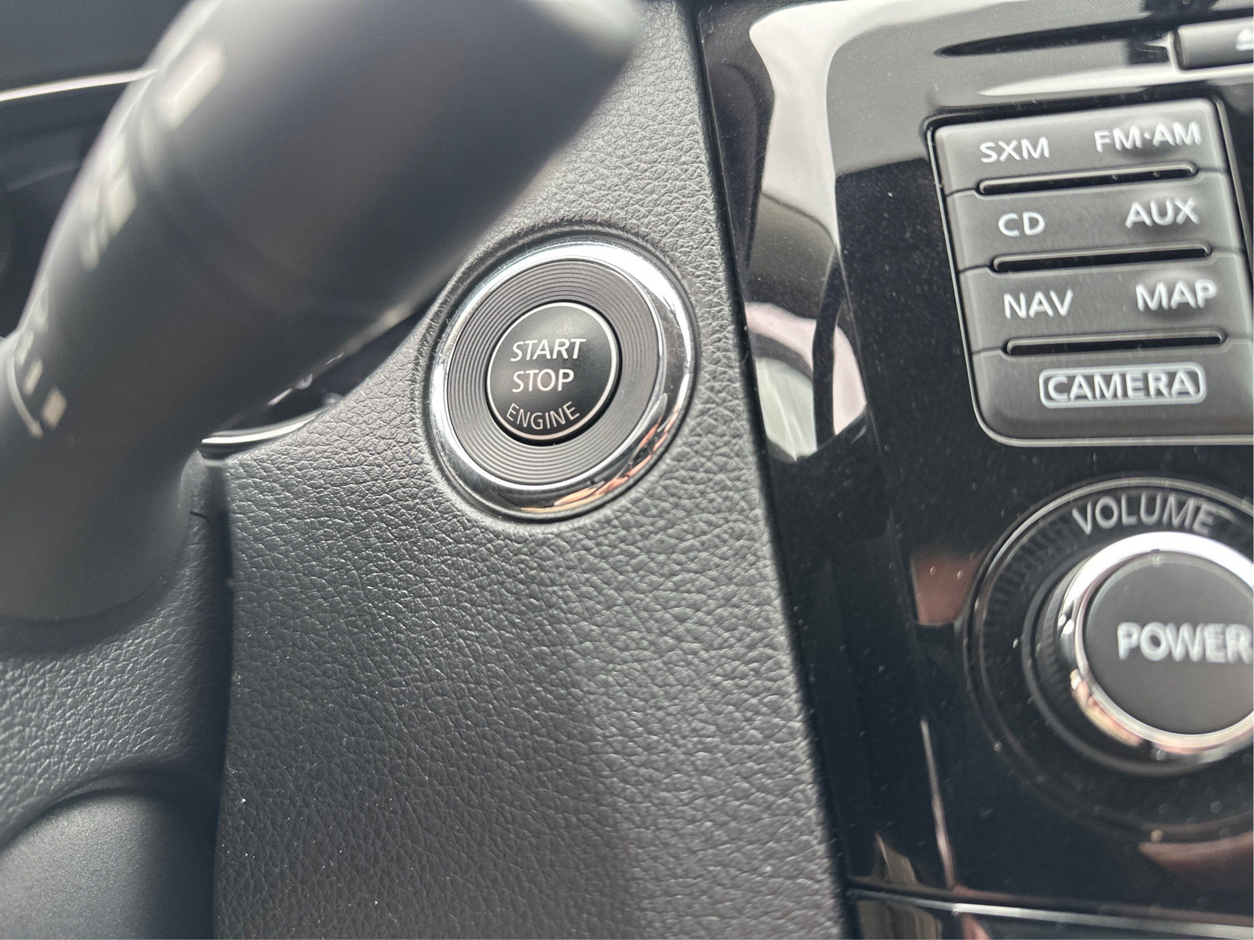 2016 Nissan Rogue SL AWD