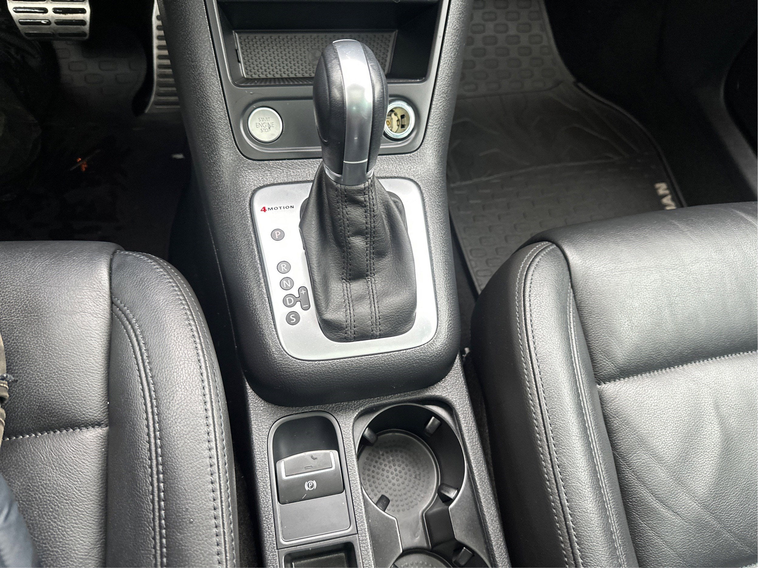 2015 Volkswagen Tiguan R-Line